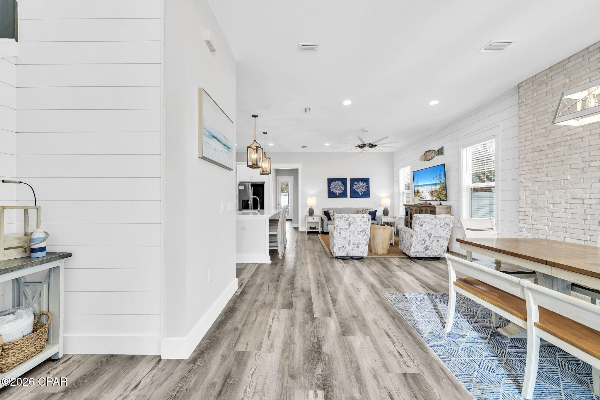 Image 7 For 19912 Front Beach Road