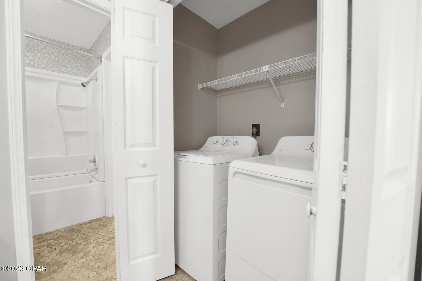 Image 6 For 5014 Hickory Street