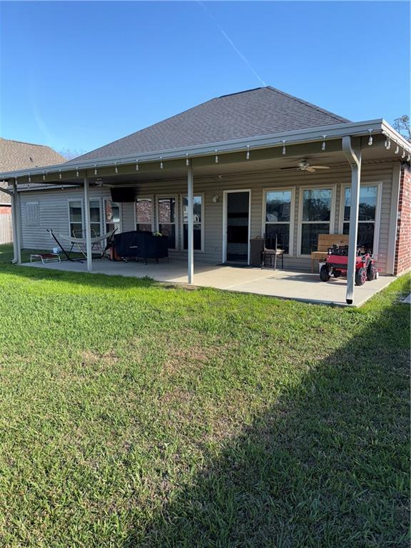 Homes for sale in Gonzales, LA | 43092 Sycamore Bend Ave, Gonzales, LA 70737 | MLS# 2538592