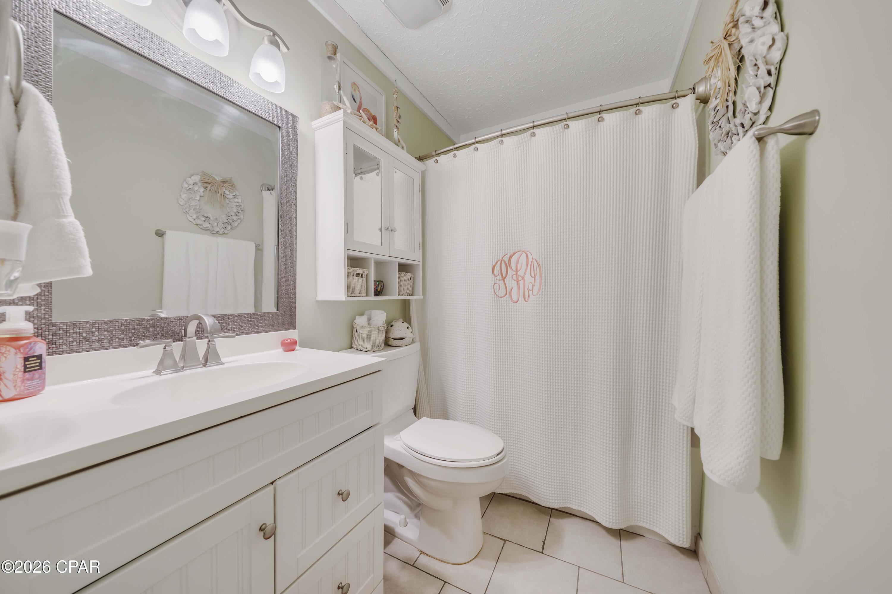 Image 18 For 6903 Lagoon Drive 30