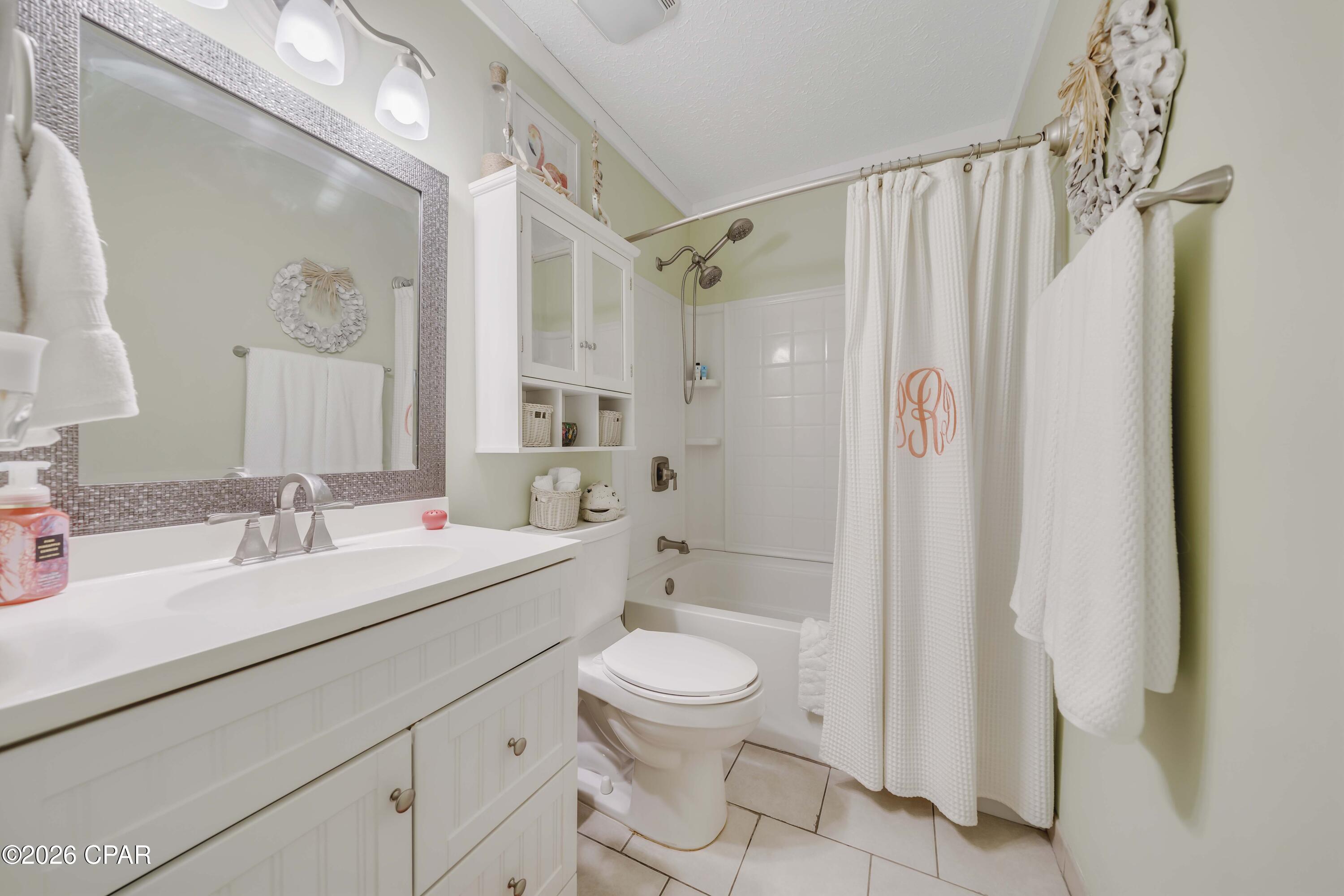 Image 19 For 6903 Lagoon Drive 30