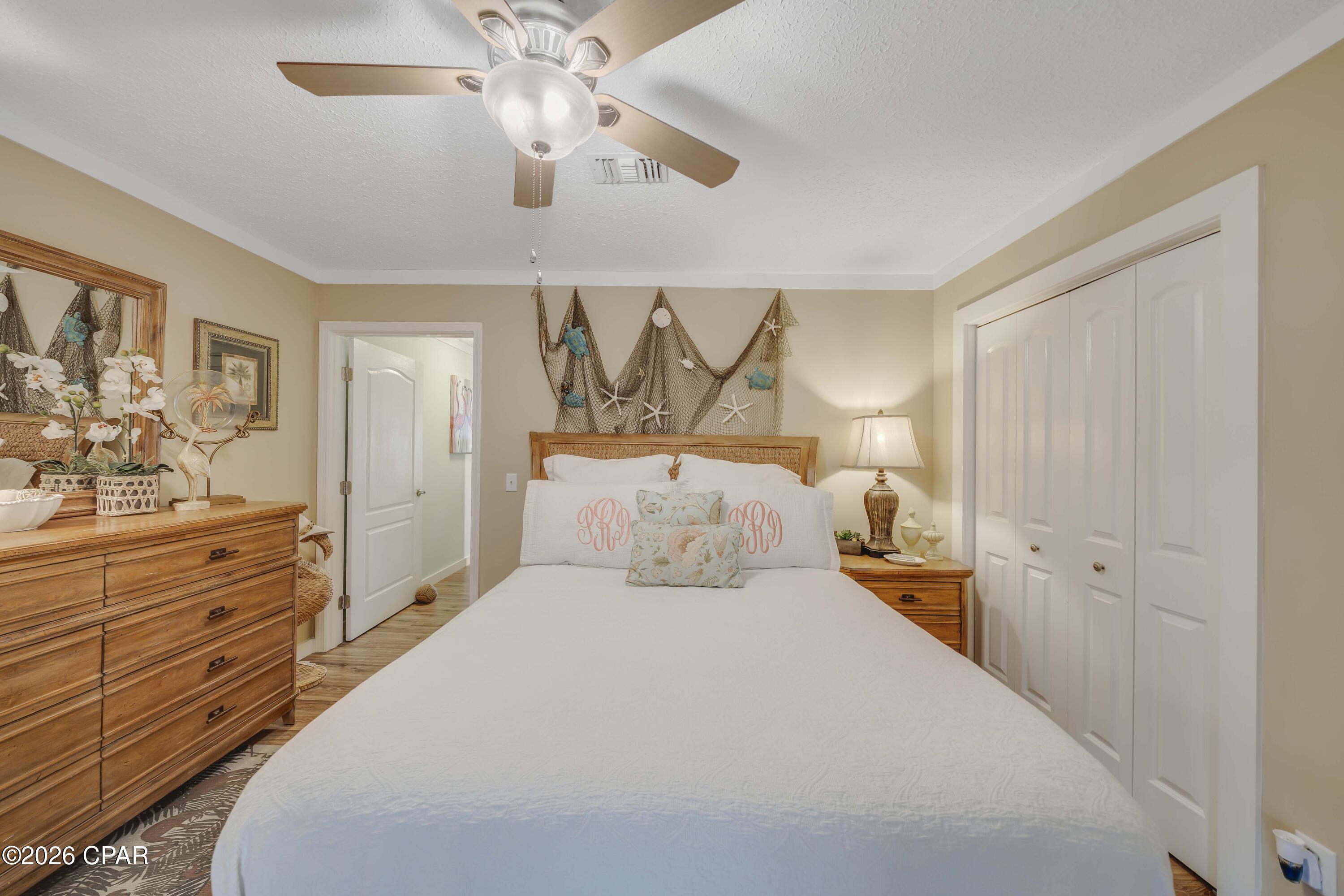 Image 23 For 6903 Lagoon Drive 30