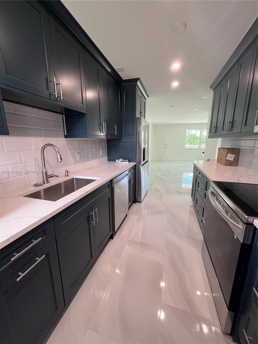 Eastern Shores Palo Alto