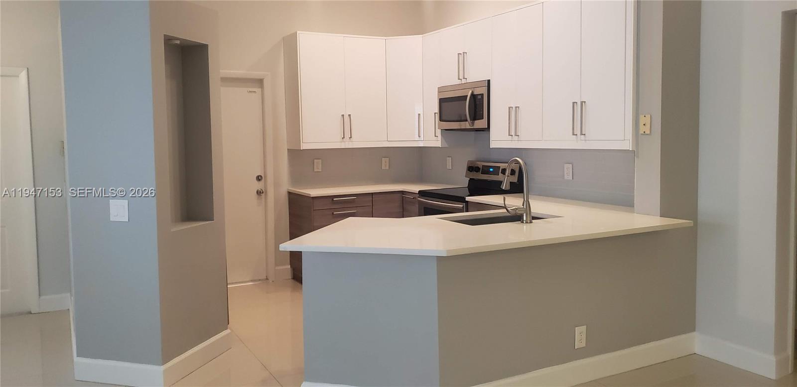 Sectors 3 & 4 Boundary Pl