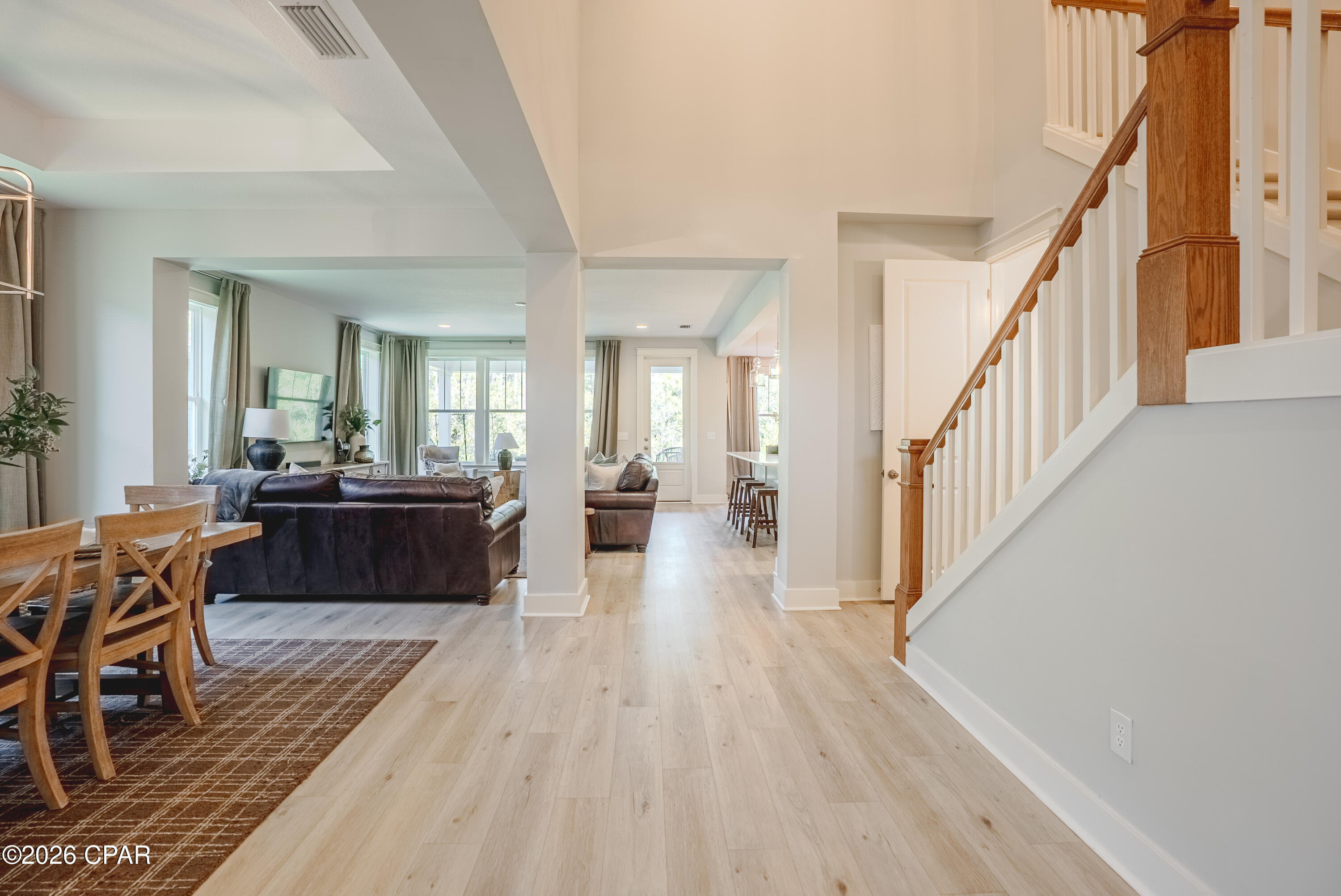 Listing photo id 12 for 929 Breakfast Point Boulevard