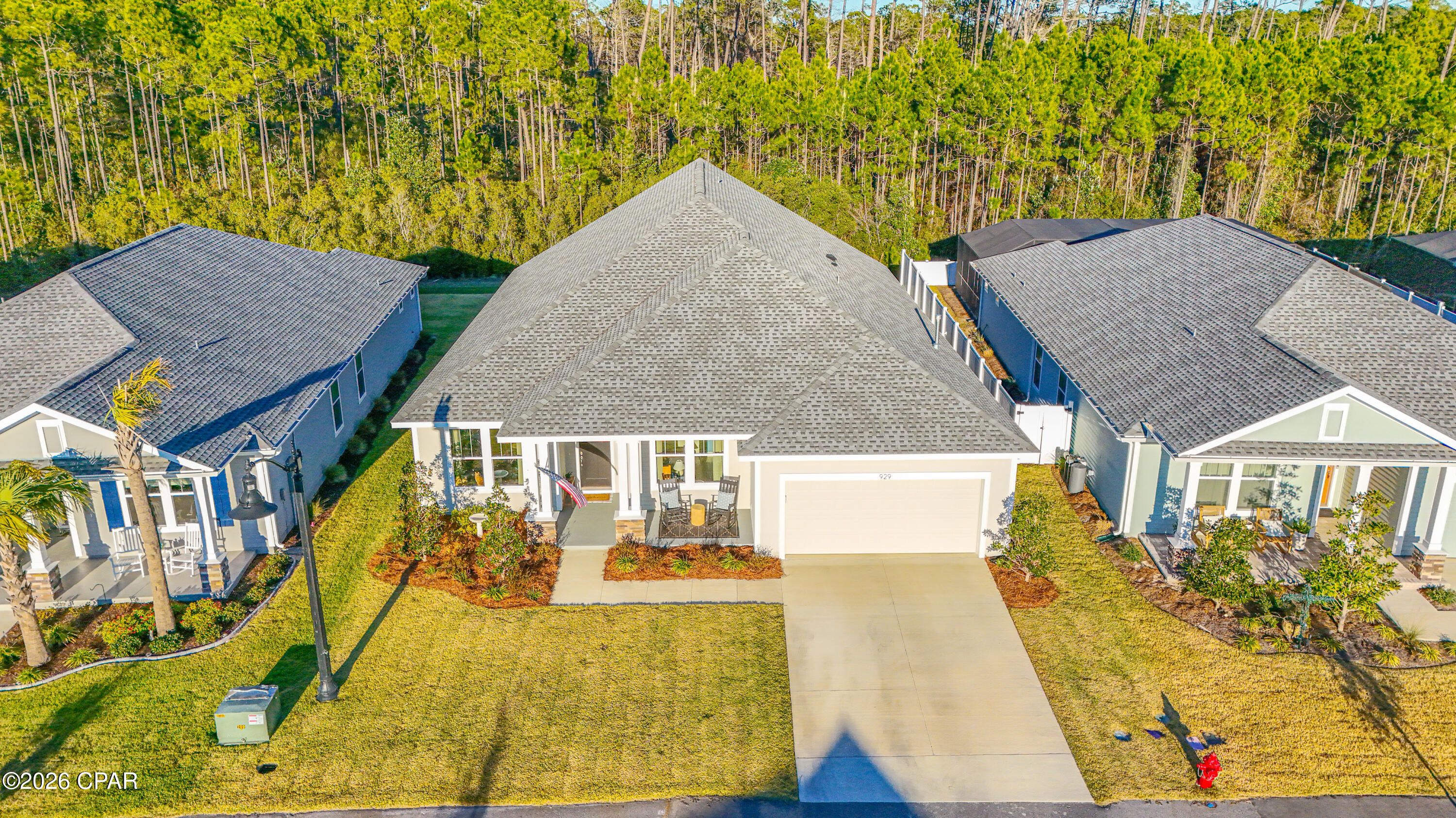 Listing photo id 2 for 929 Breakfast Point Boulevard