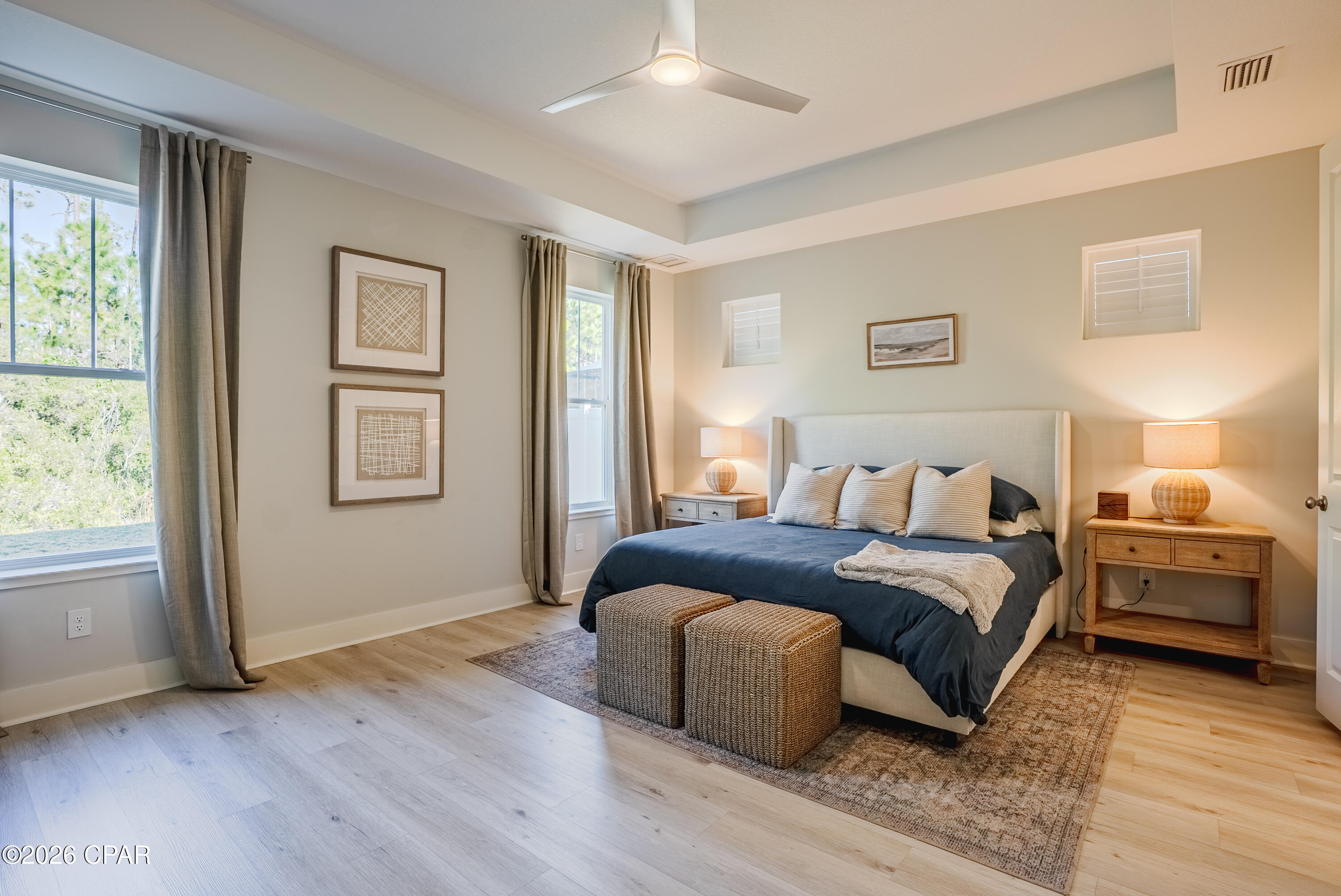 Listing photo id 39 for 929 Breakfast Point Boulevard