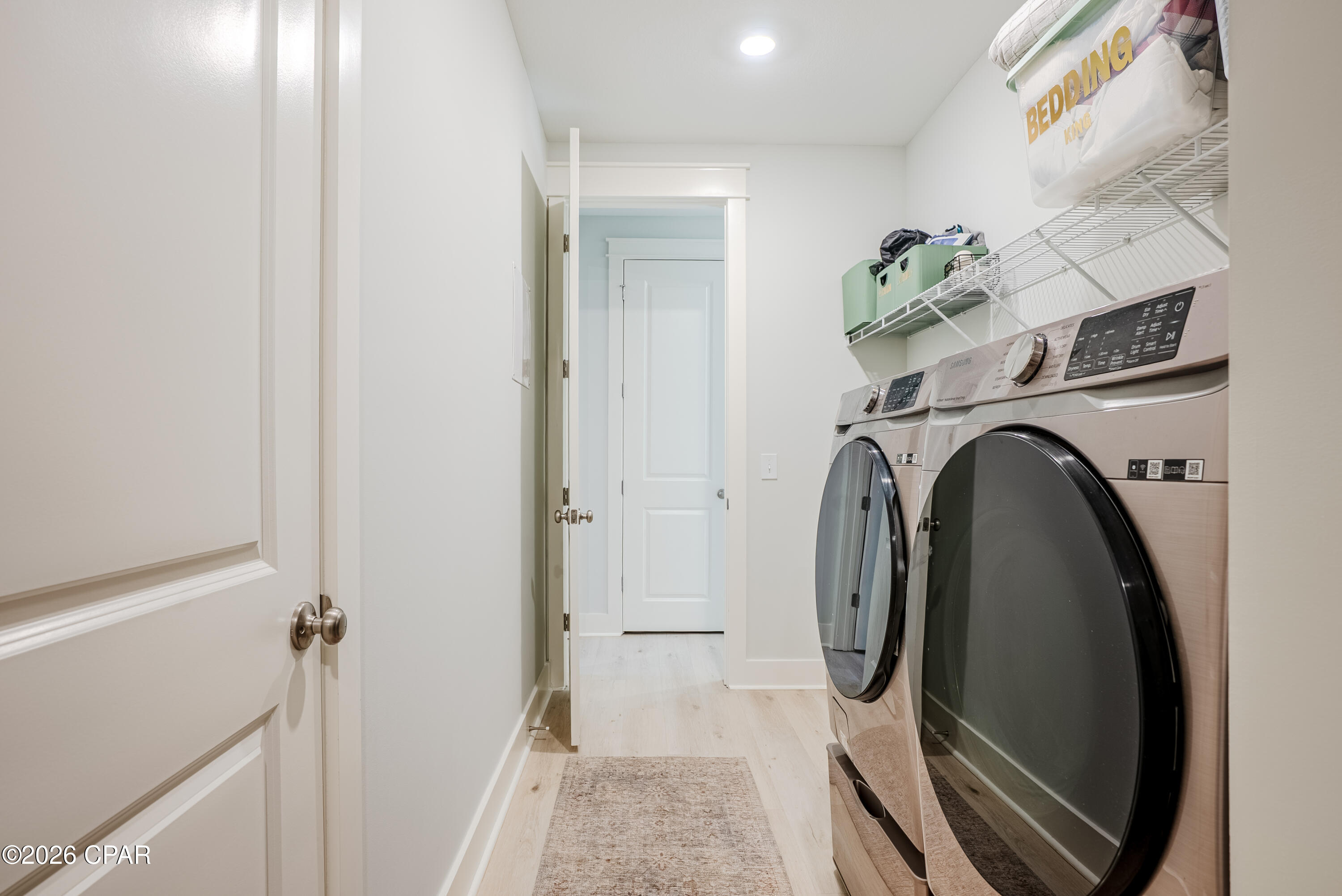 Listing photo id 46 for 929 Breakfast Point Boulevard