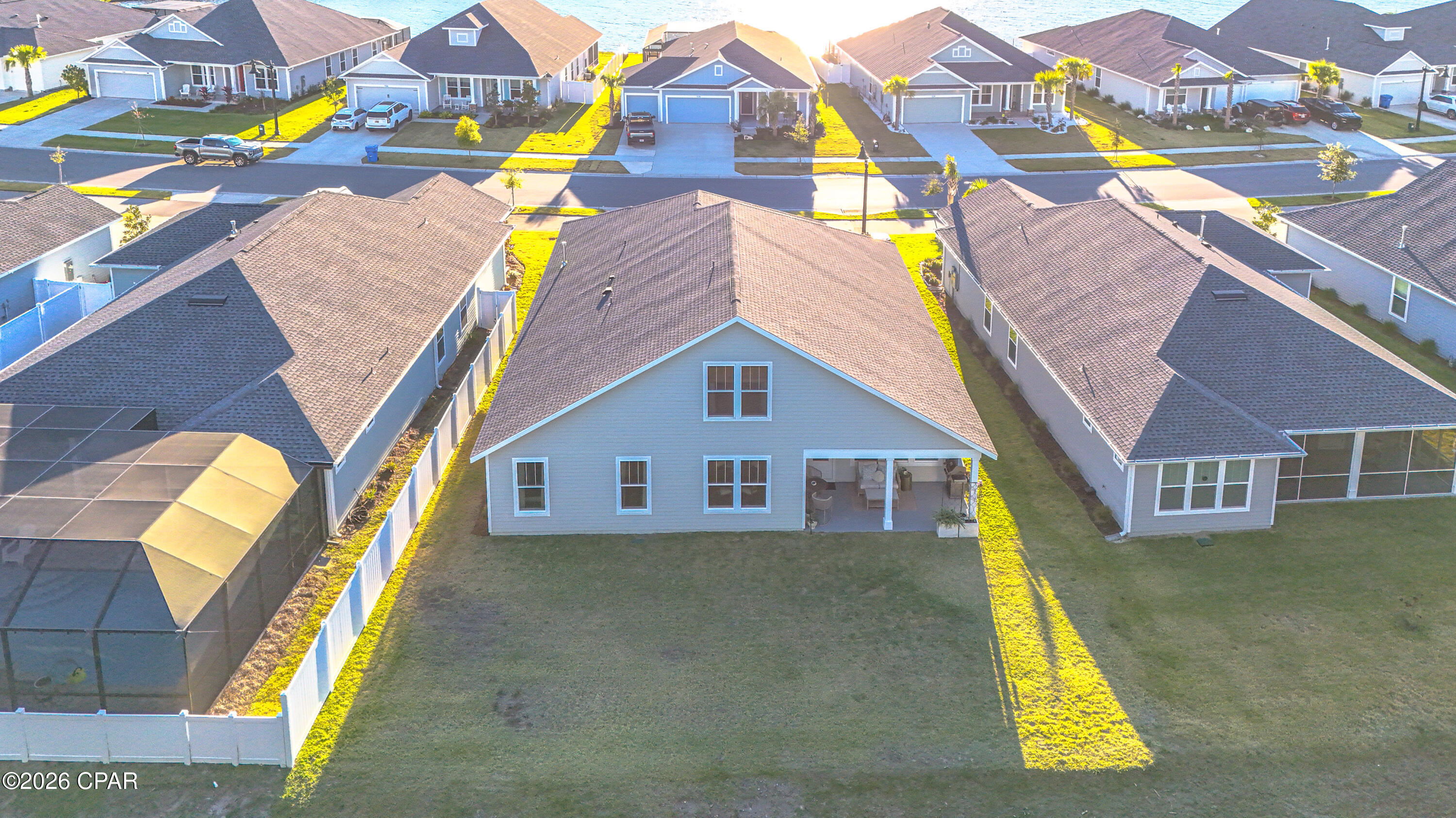 Listing photo id 65 for 929 Breakfast Point Boulevard