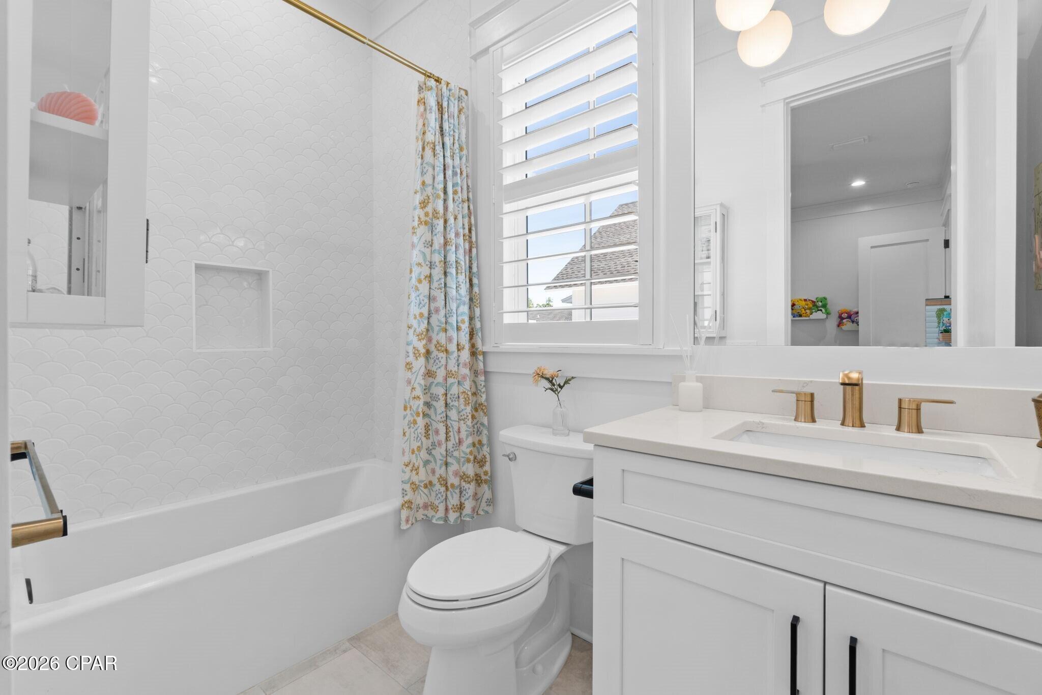 Image 35 For 92 Rosecourt Street