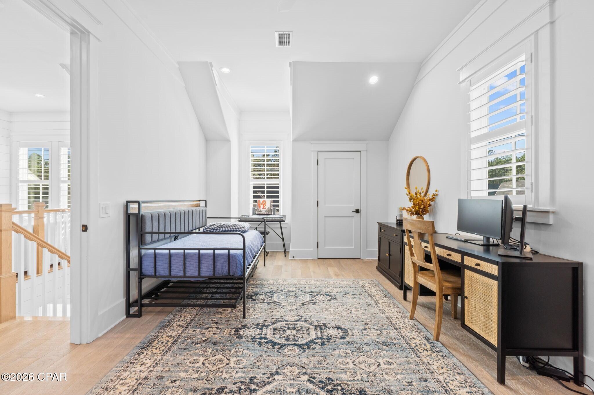 Image 39 For 92 Rosecourt Street