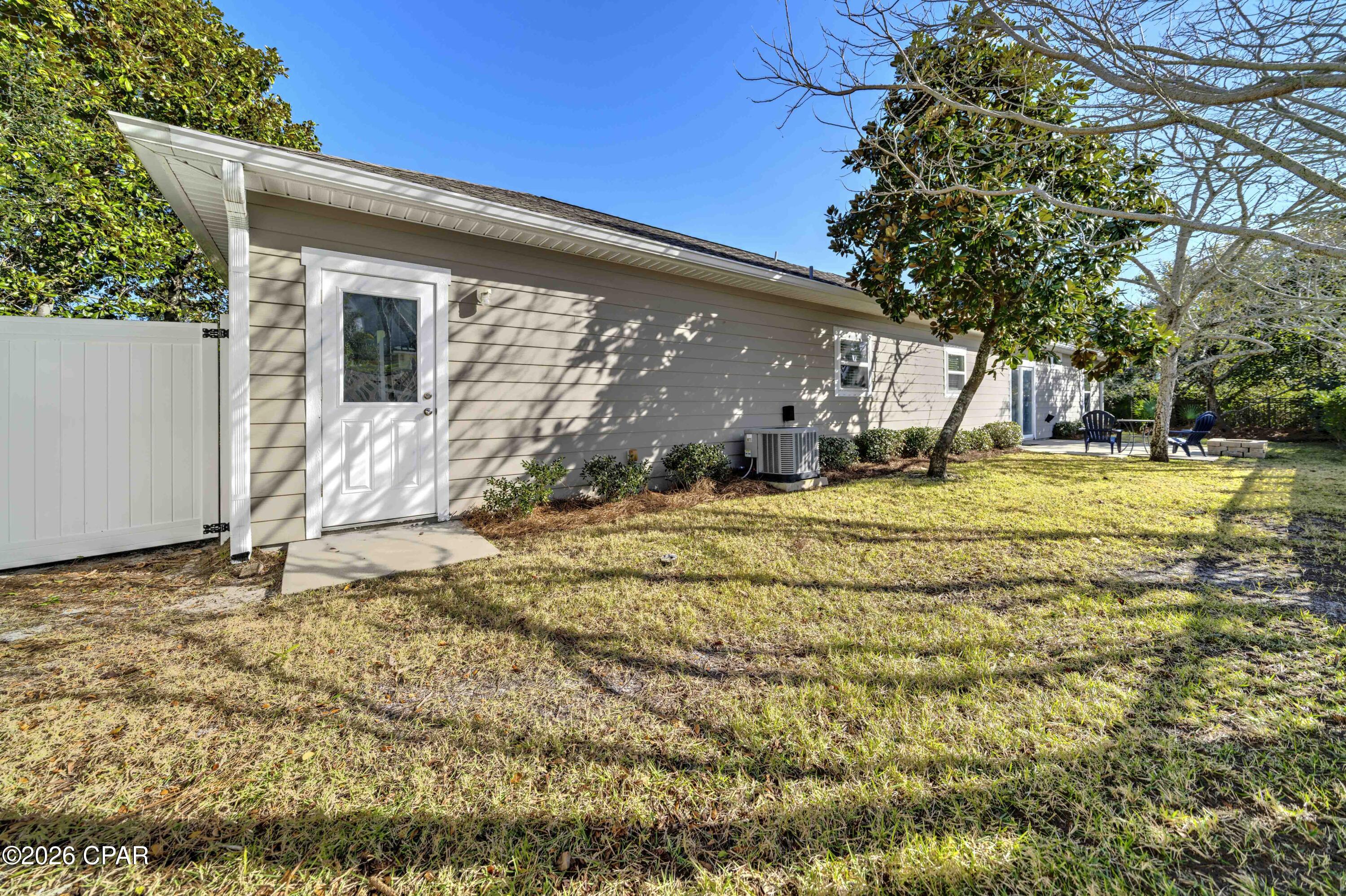 Image 10 For 224 Wiregrass Lane