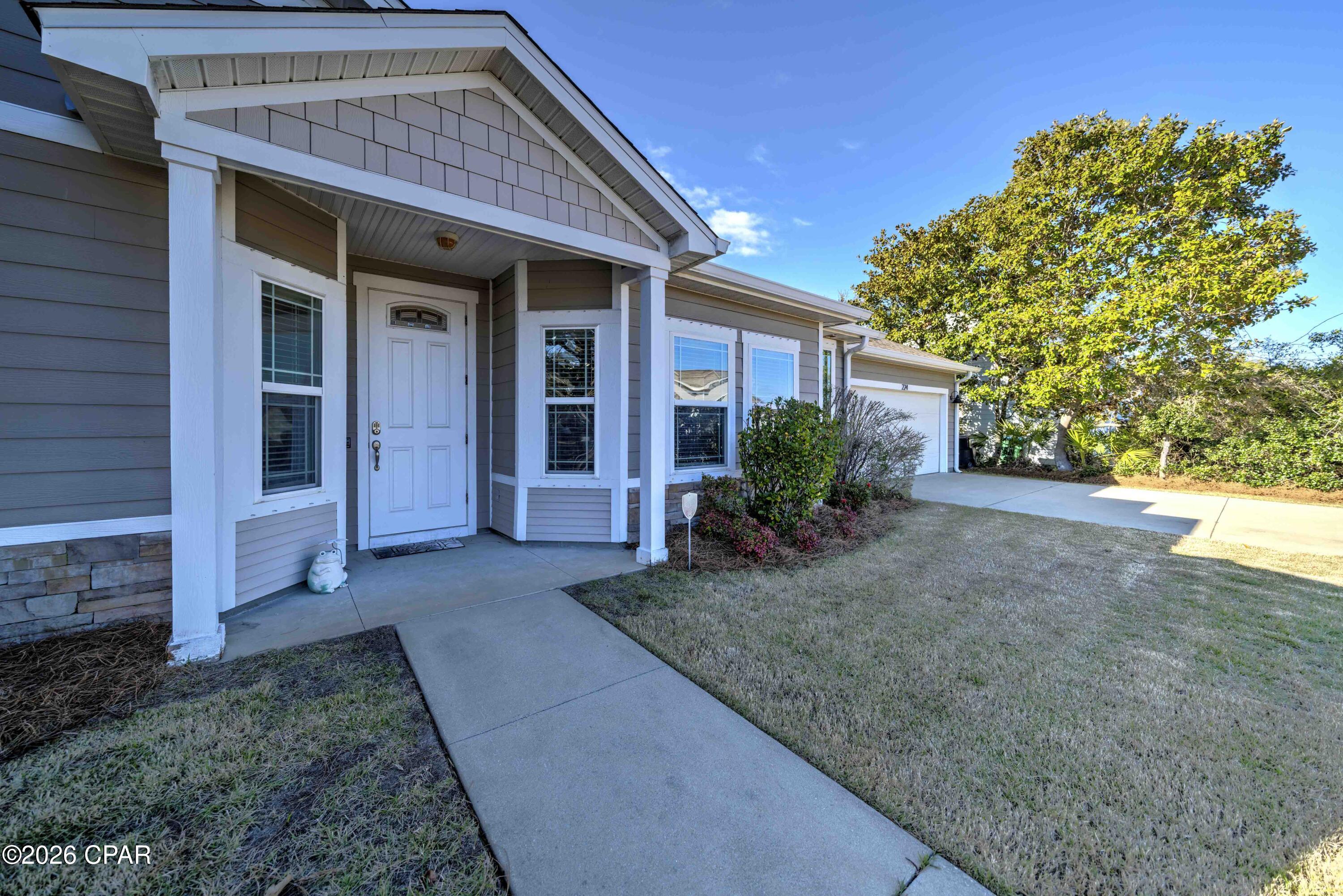 Image 2 For 224 Wiregrass Lane