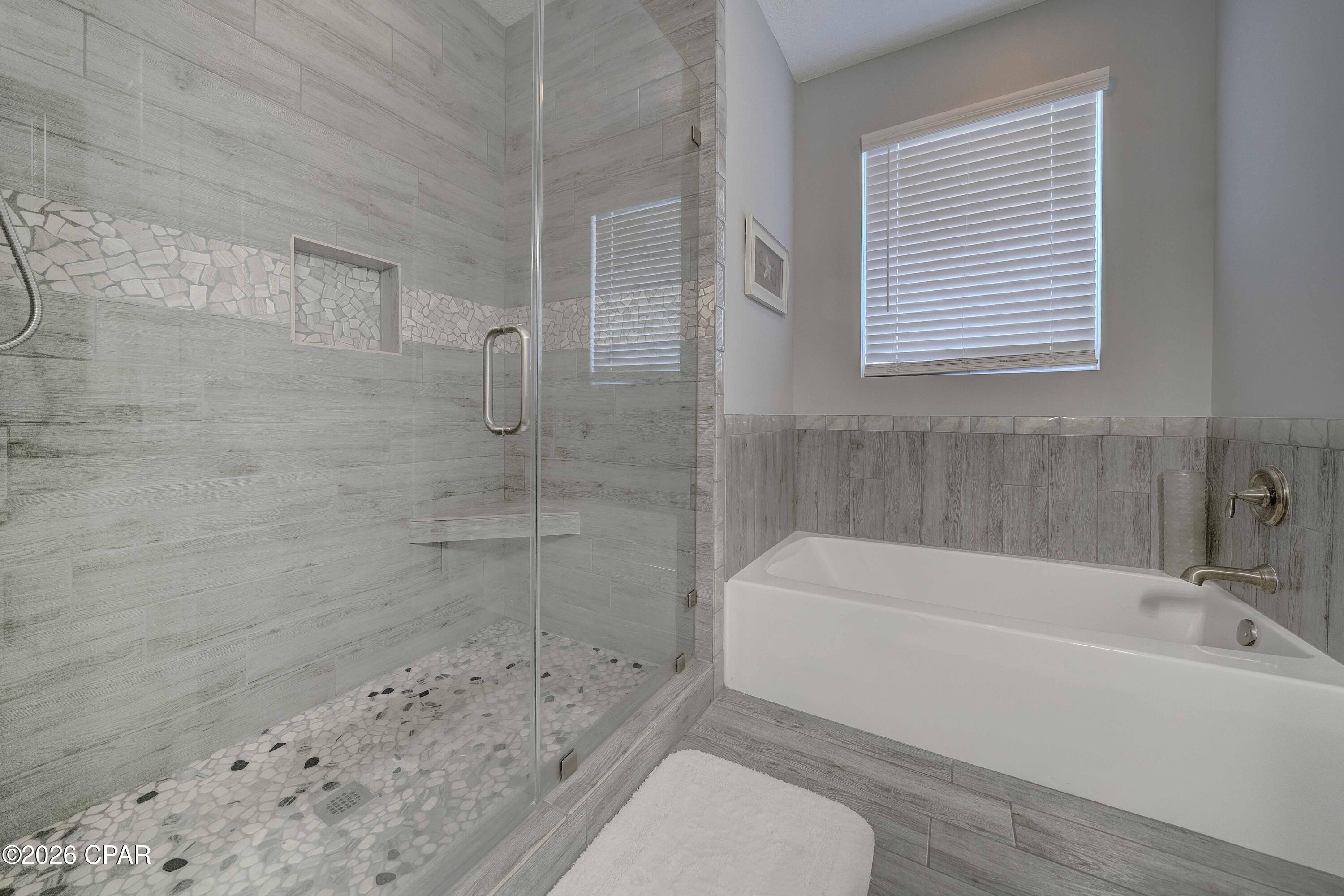 Image 32 For 224 Wiregrass Lane