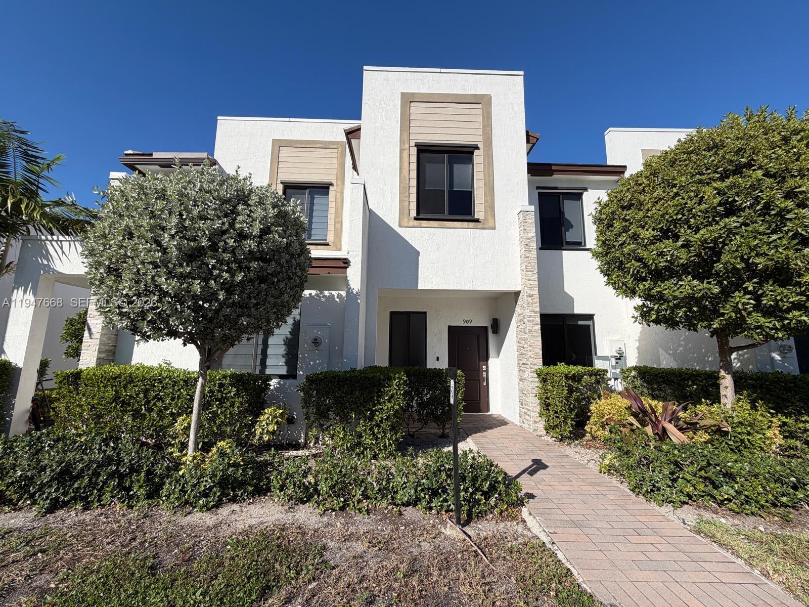 Via Ventura Neighborhood