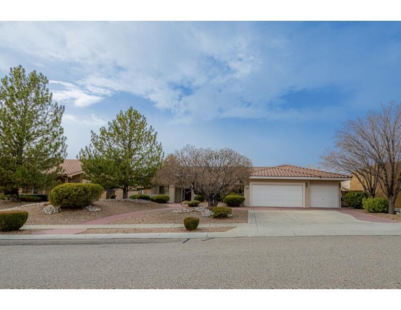 Come see this beautifully manicured home in the highly sought after Estates of Vista Del Norte.  Front Yard is meticusly maintained with a touch of class.  Walk into a beautiful open floor plan with a custom Kiva Fire Place.  Oversized chef kitchen, custom lighting and tons of Corian Counter space.  Separate dining room for formal outings.  Two oversized master bedrooms Perfect for In-Law suite.  3rd bedroom/flex for added comfort.  Don't miss the 4 car Tandum Garage with backyard access on your boat/RV pad.  The Backyard is an oasis with water feature and plenty of space for great evenings and gatherings. Tankless Water heater along with Refergerated Air. It's a MUST SEE!!   Schedule your showings now!