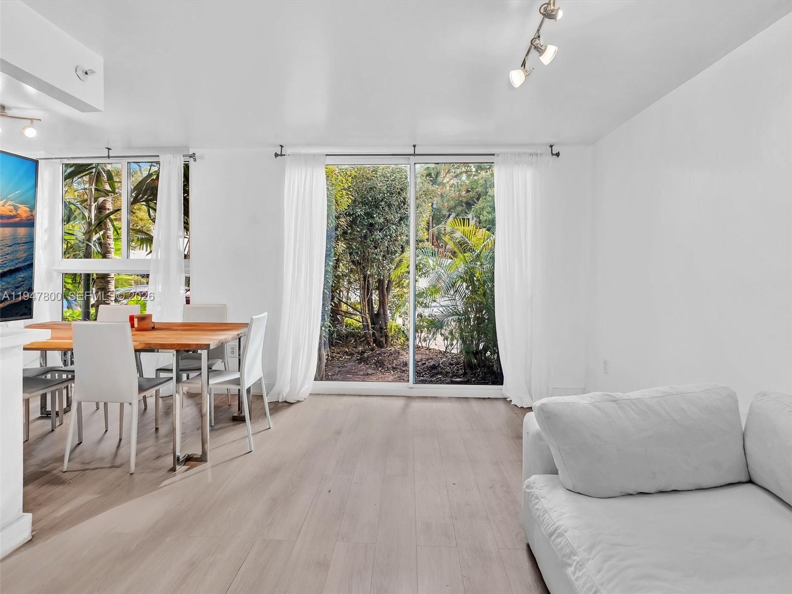 West Bay Plaza Condo