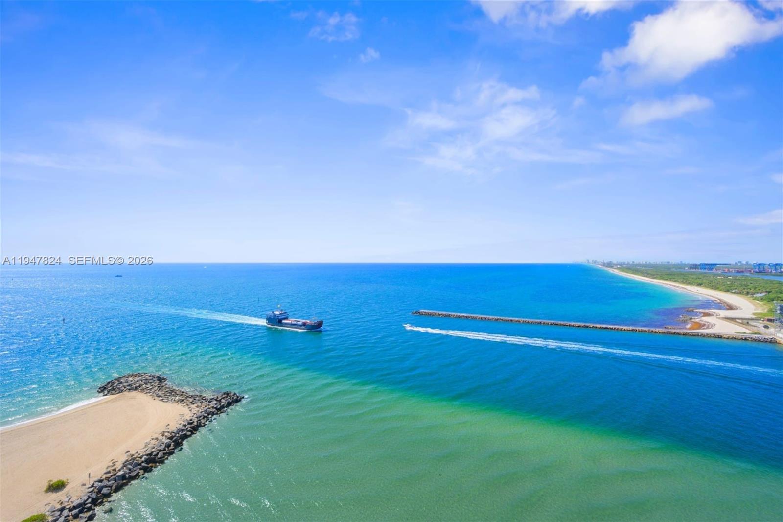 Point Of Americas Condo