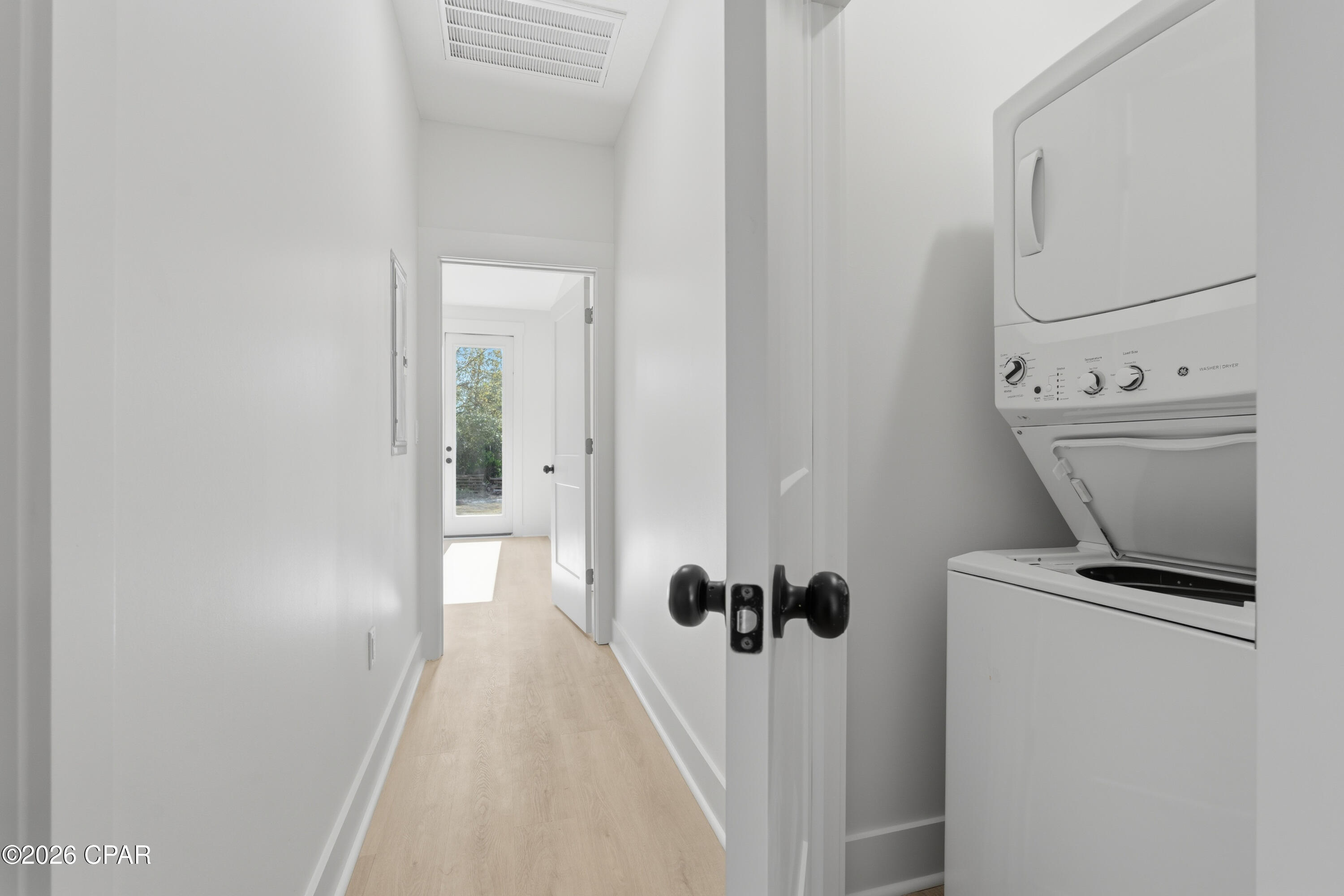 Image 19 For 2316 19th Place B