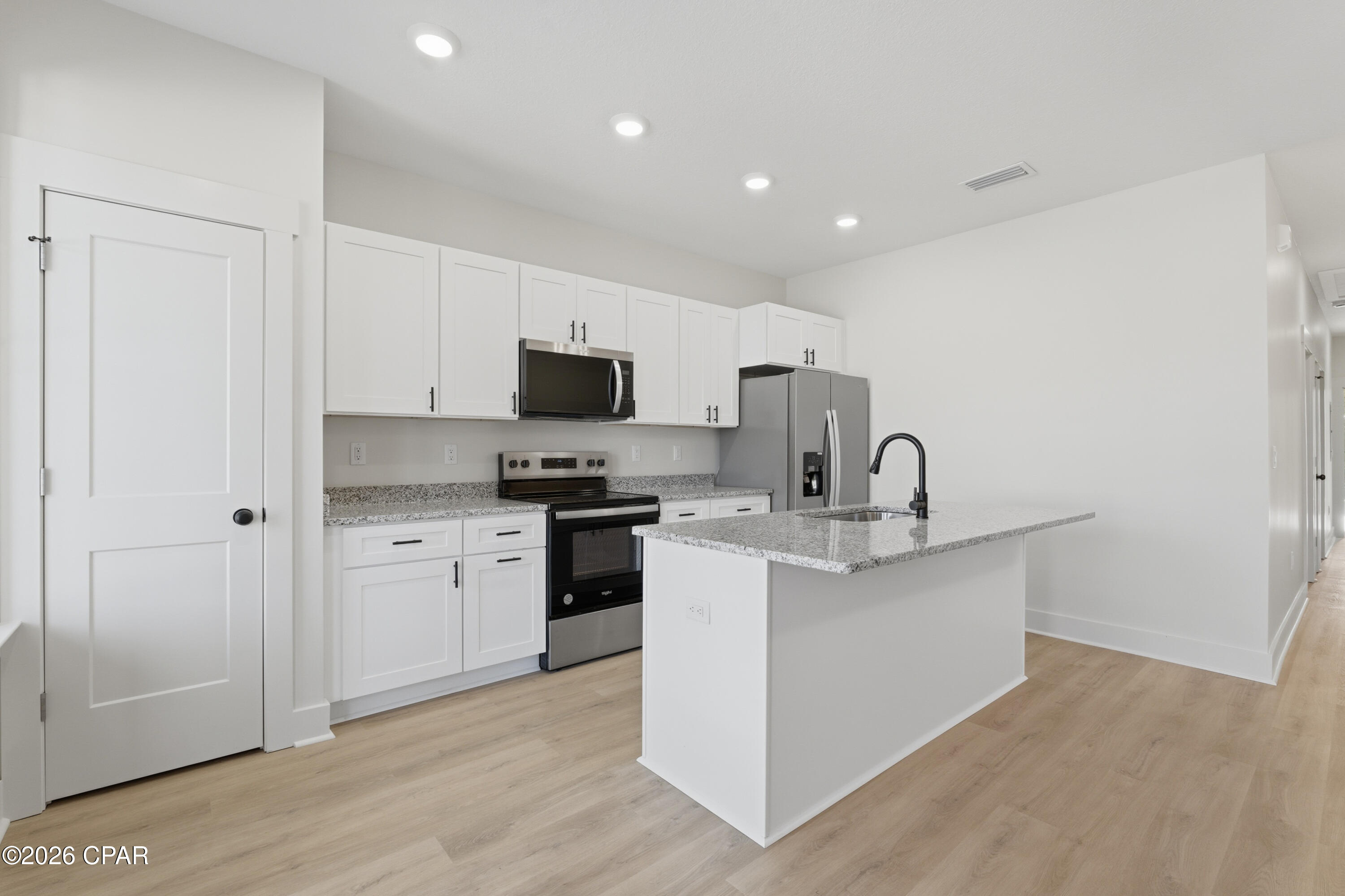 Image 6 For 2316 19th Place B