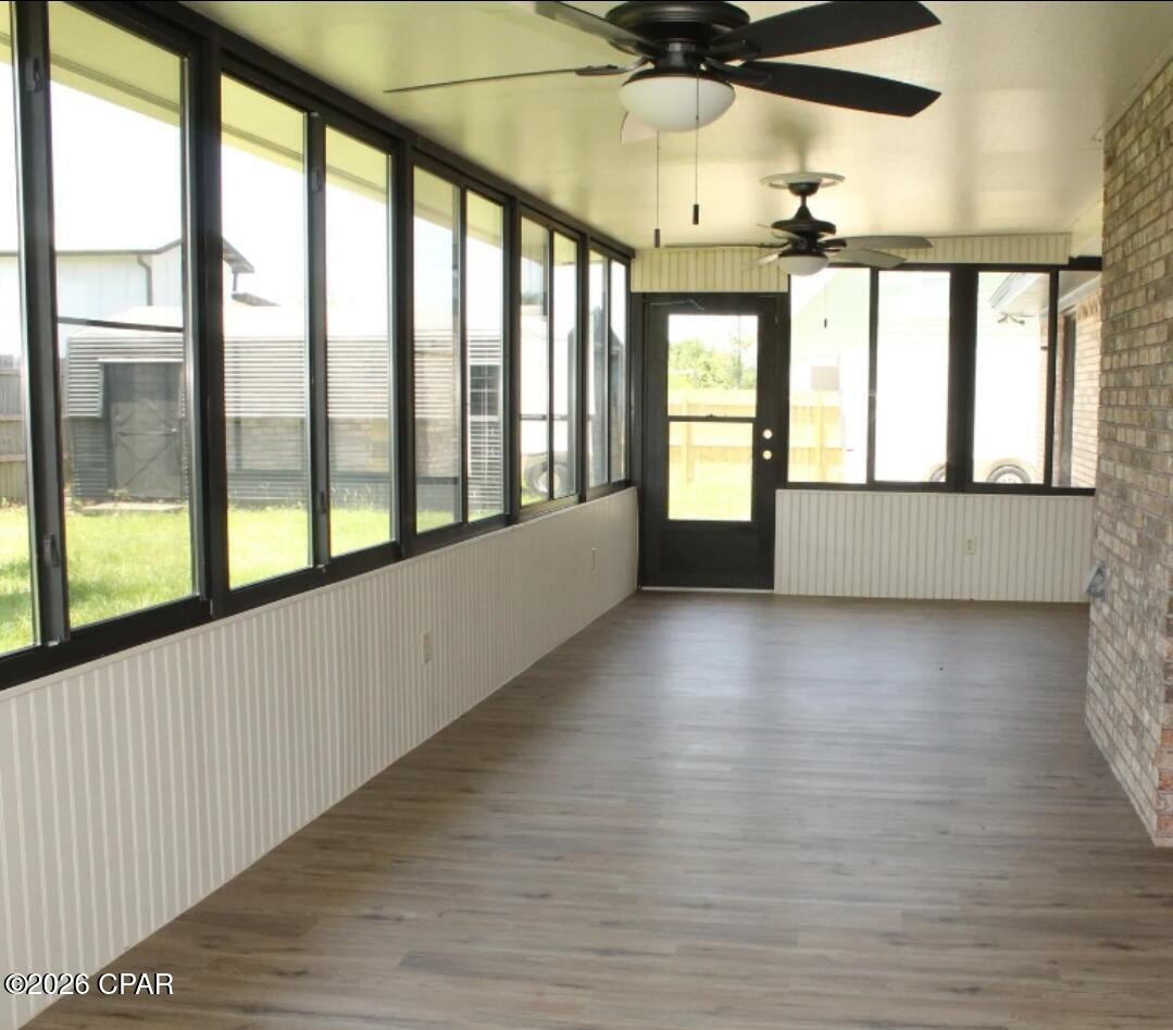 Listing photo id 11 for 1706 Massachusetts Avenue