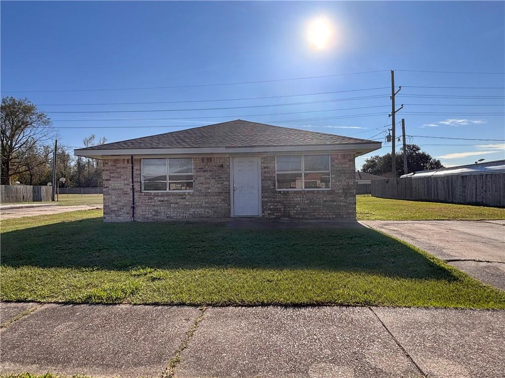 Homes for sale in Houma, LA | 3708 Baker Dr, Houma, LA 70363 | MLS# 2538826