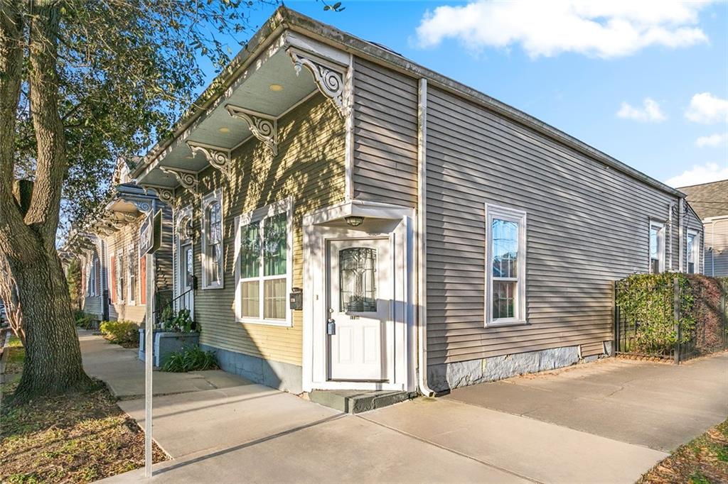 Homes for sale in New Orleans, LA | 1738 Burdette St #1738, New Orleans, LA 70118 | MLS# 2531219