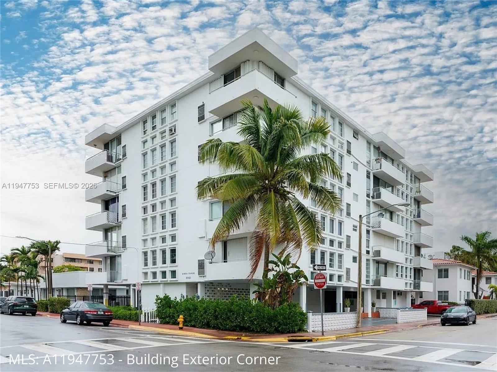 Homes for sale in Miami Beach, FL | 8001 Byron Ave #3C, Miami Beach, FL 33141 | MLS# A11947753