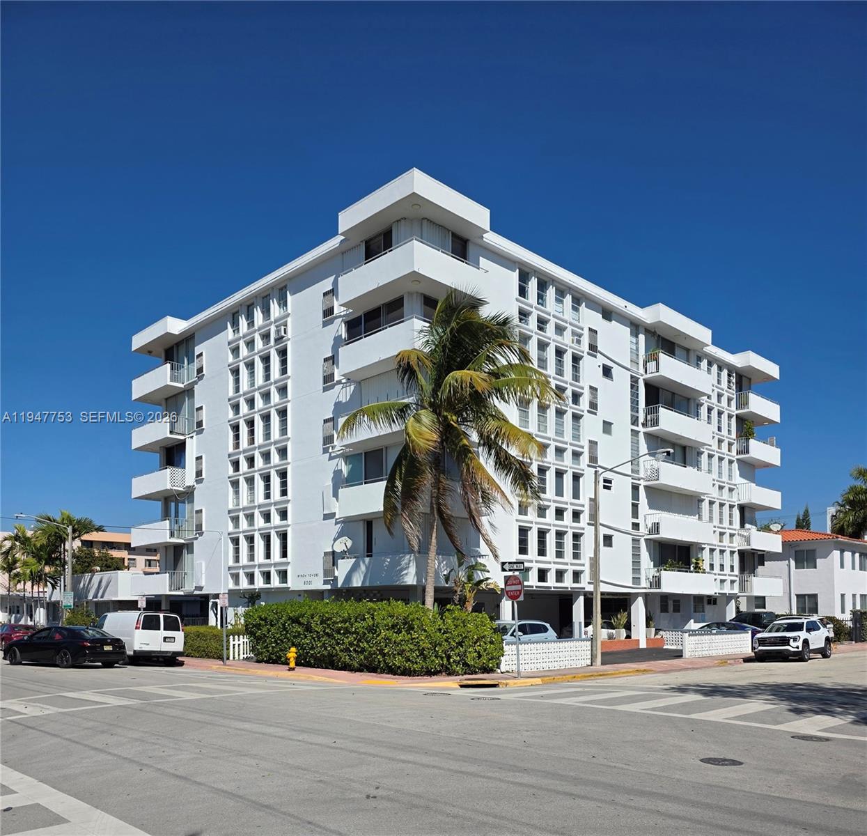 Homes for sale in Miami Beach, FL | 8001 Byron Ave #3C, Miami Beach, FL 33141 | MLS# A11947753