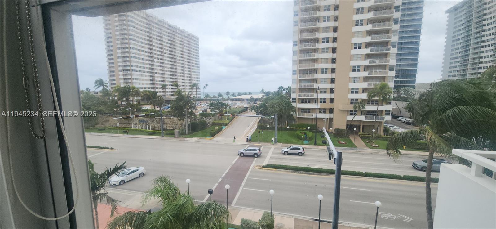 Hemispheres Bay South