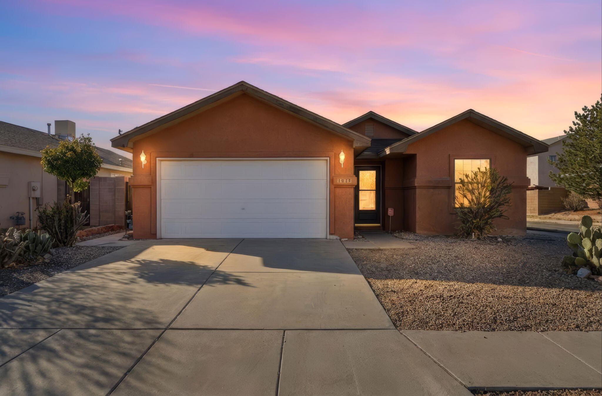 1815 TIERRA DEL OSO Drive, Albuquerque NM 87120