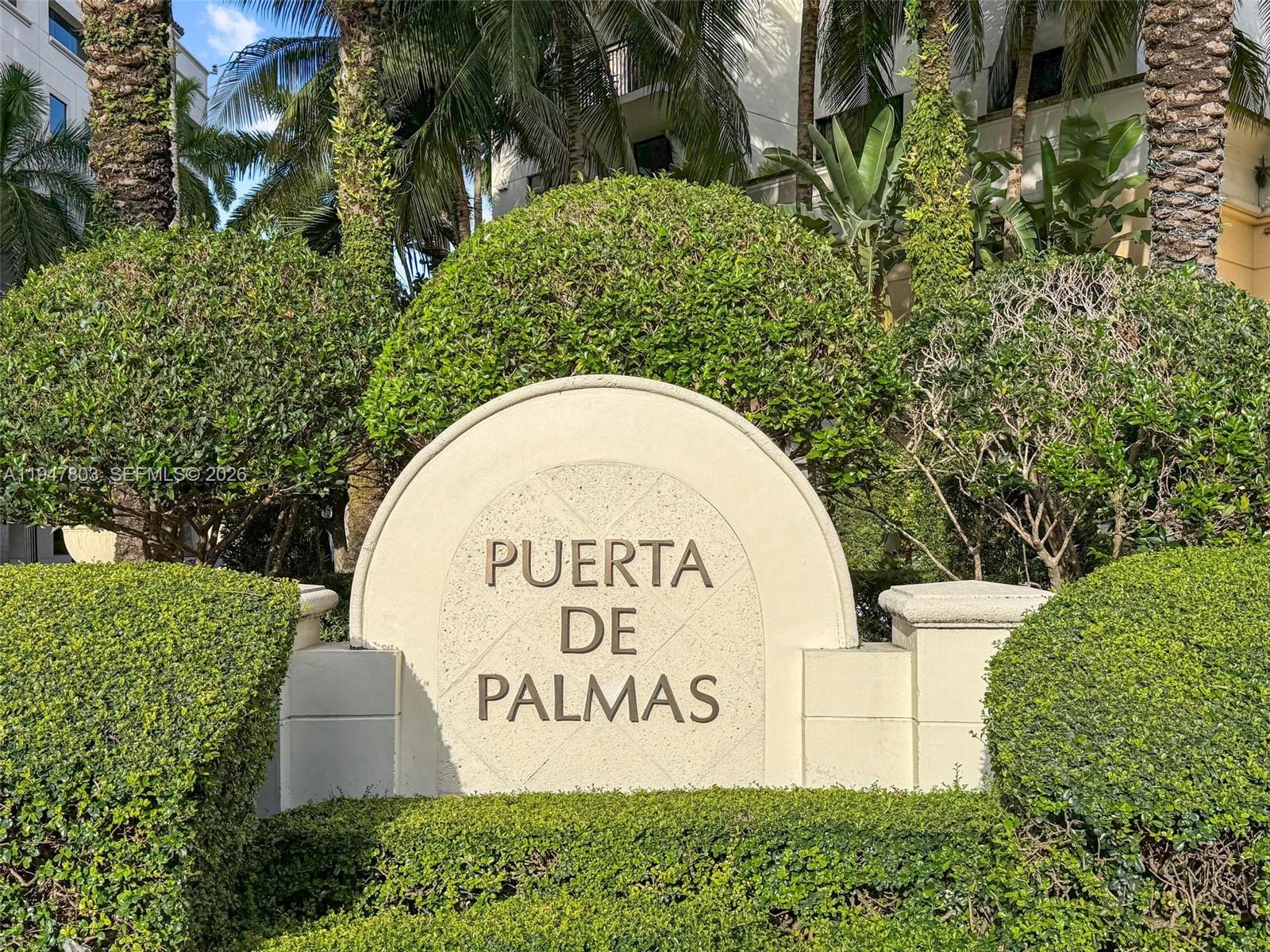 Puerta De Palmas Condo