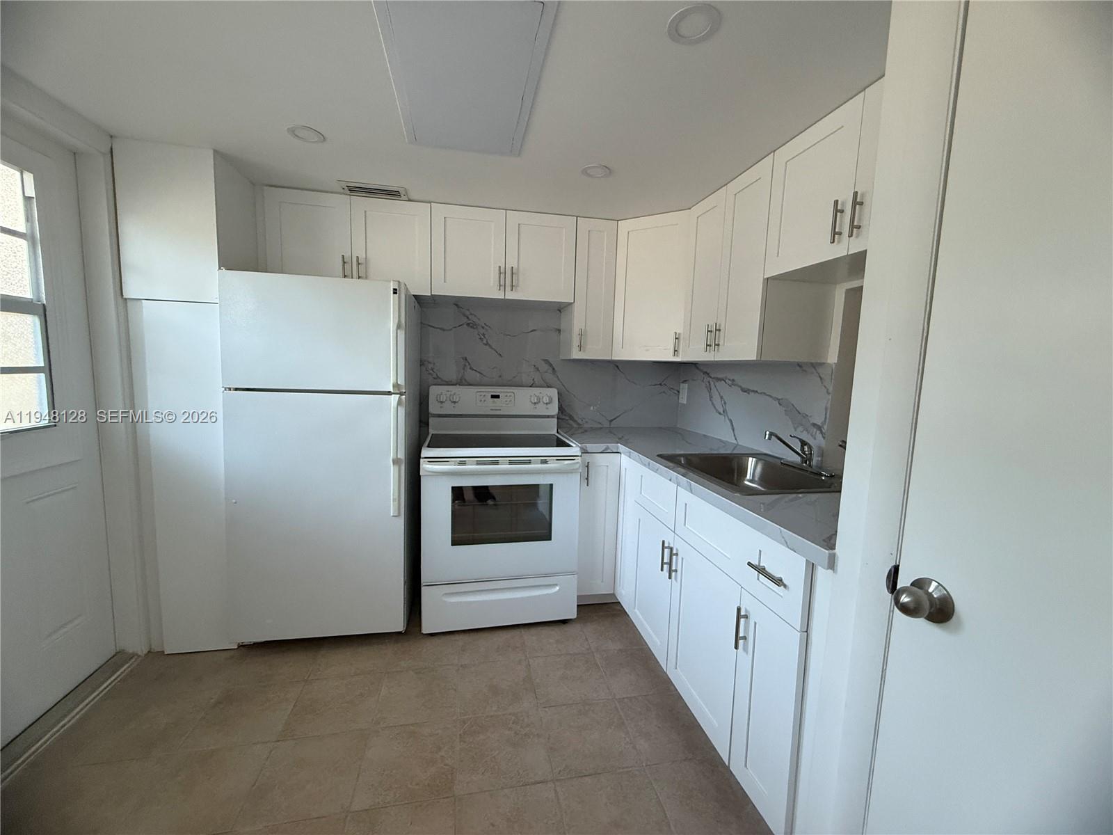 Bisc Lake Gardens No 2 Bl