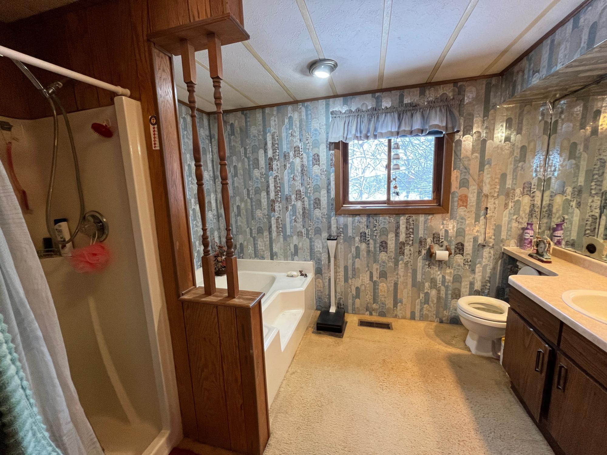 Squash Lake Property 7265 Bay Rd Photo 17