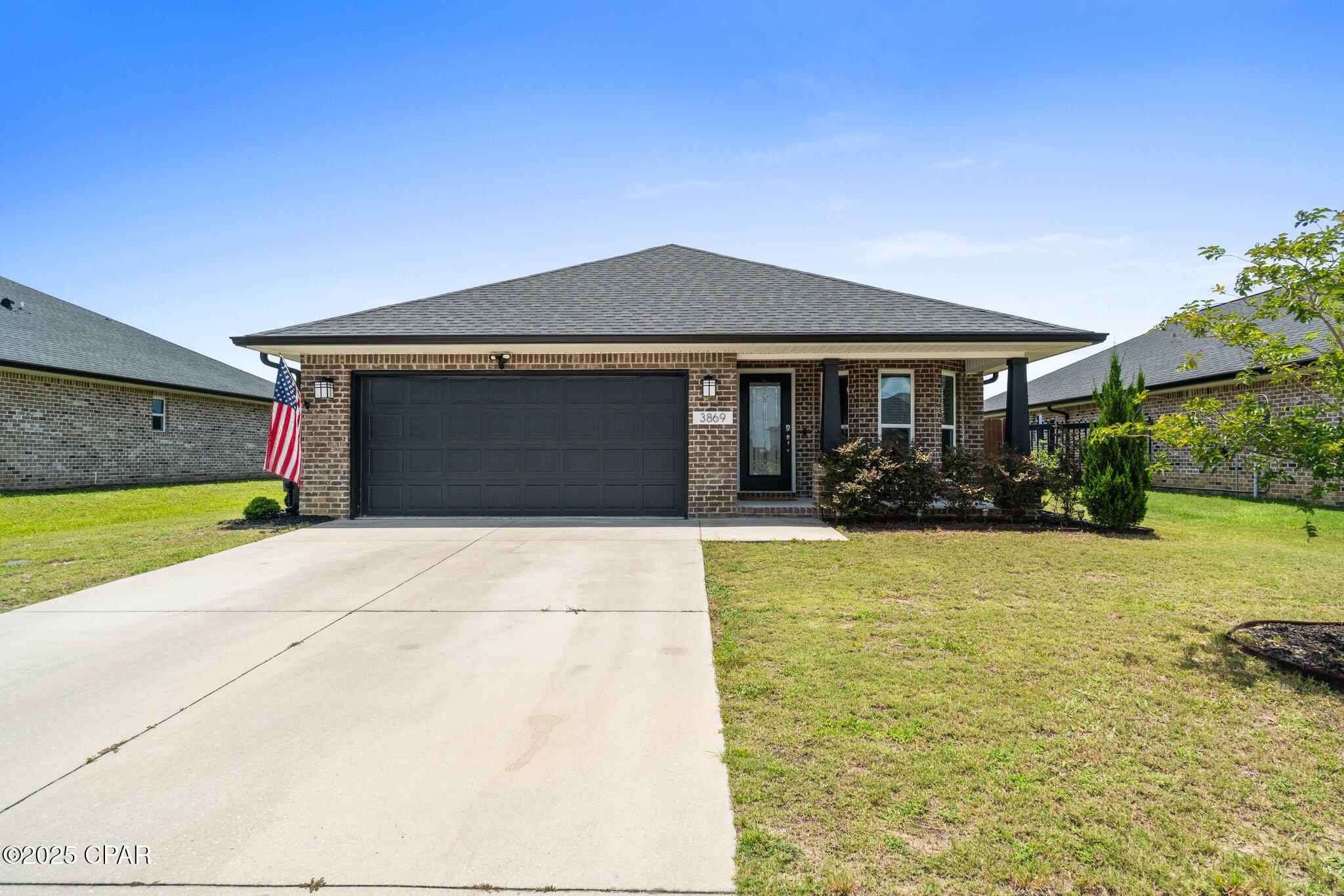 Image 2 For 3869 Sandpine Way