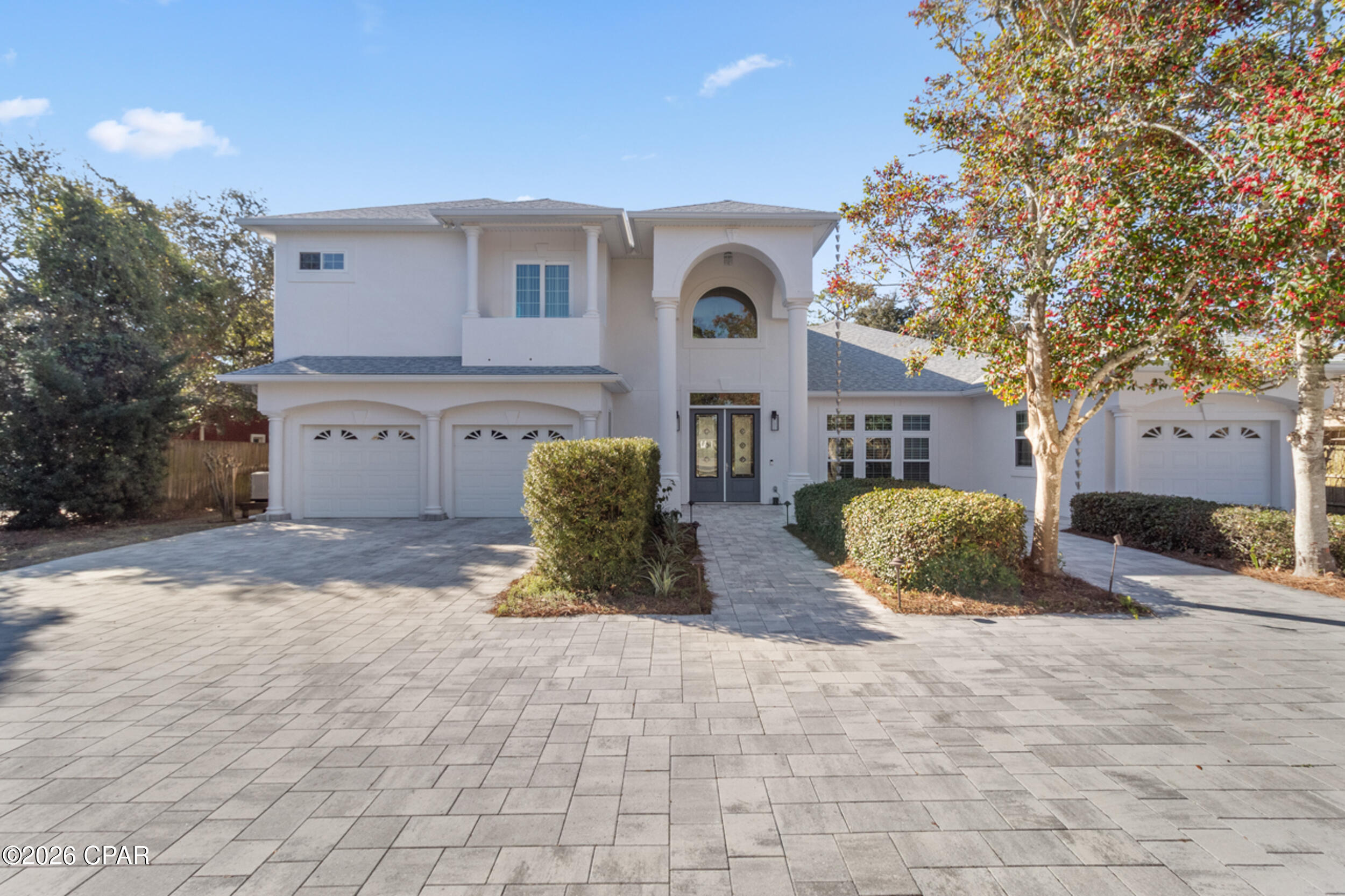 Image 3 For 8127 Lagoon Drive