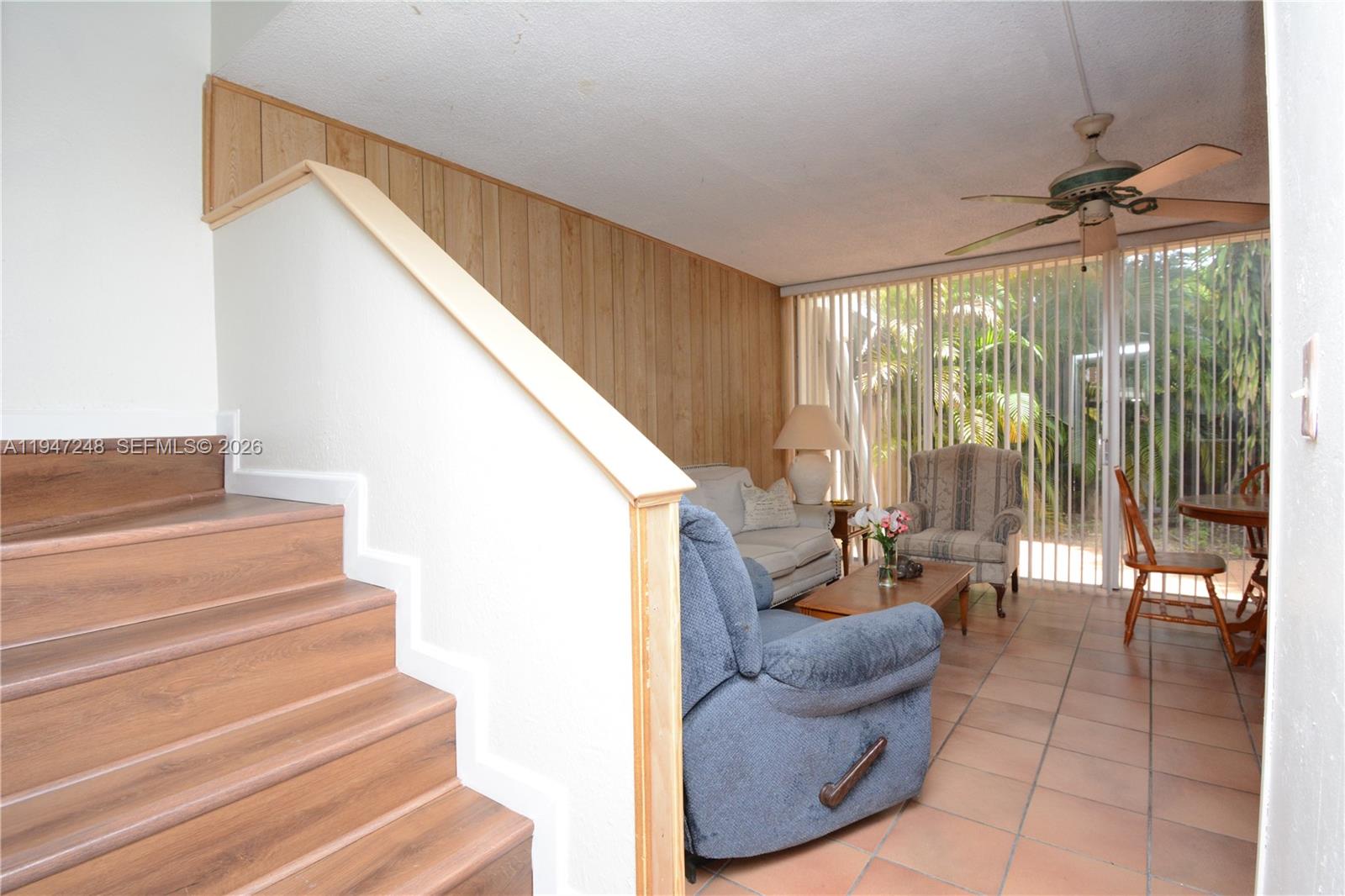 Lake Laura Condo No 2