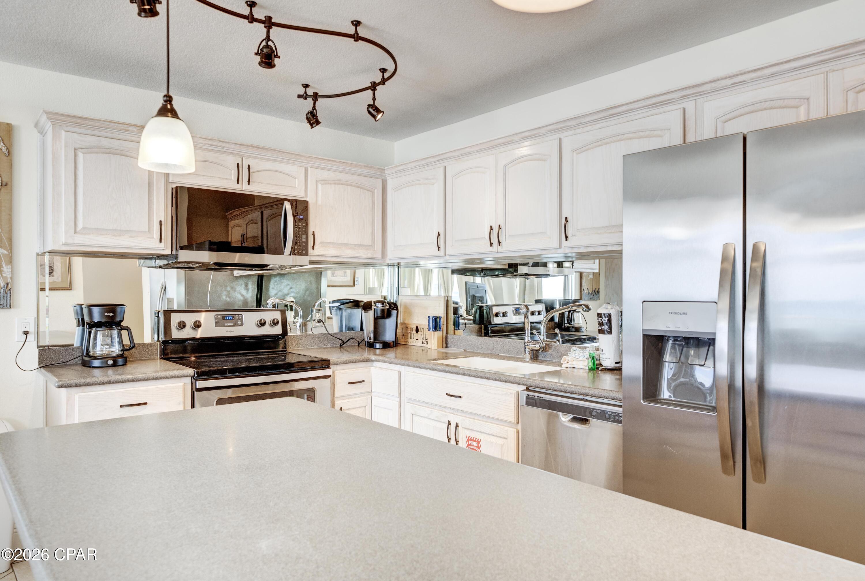 Image 14 For 11757 Front Beach Road W201