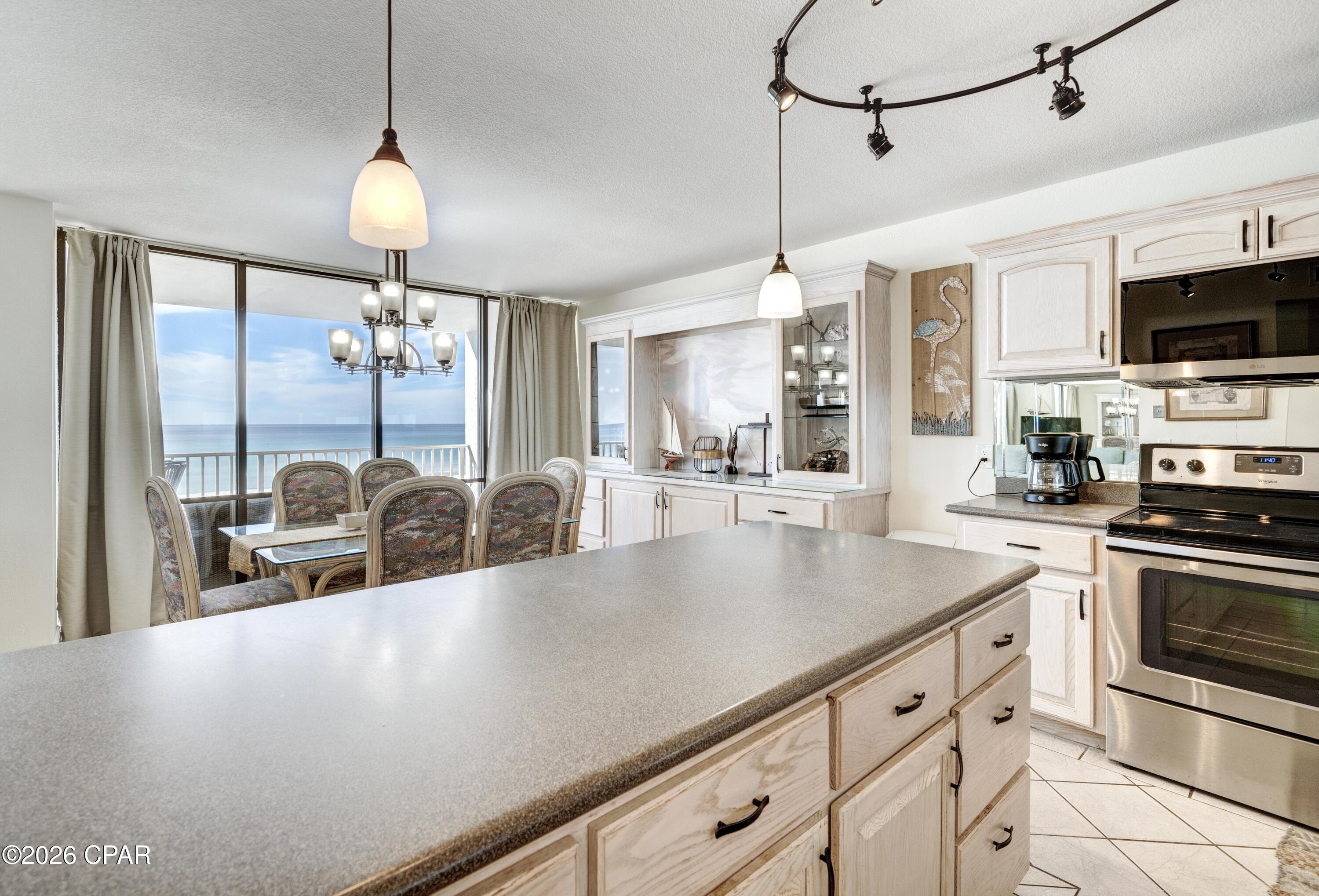 Image 16 For 11757 Front Beach Road W201