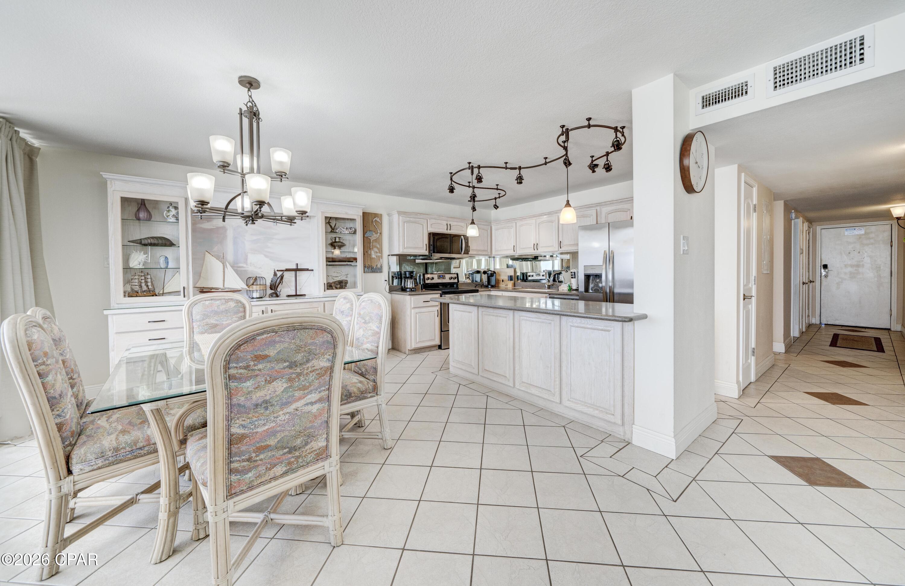 Image 2 For 11757 Front Beach Road W201