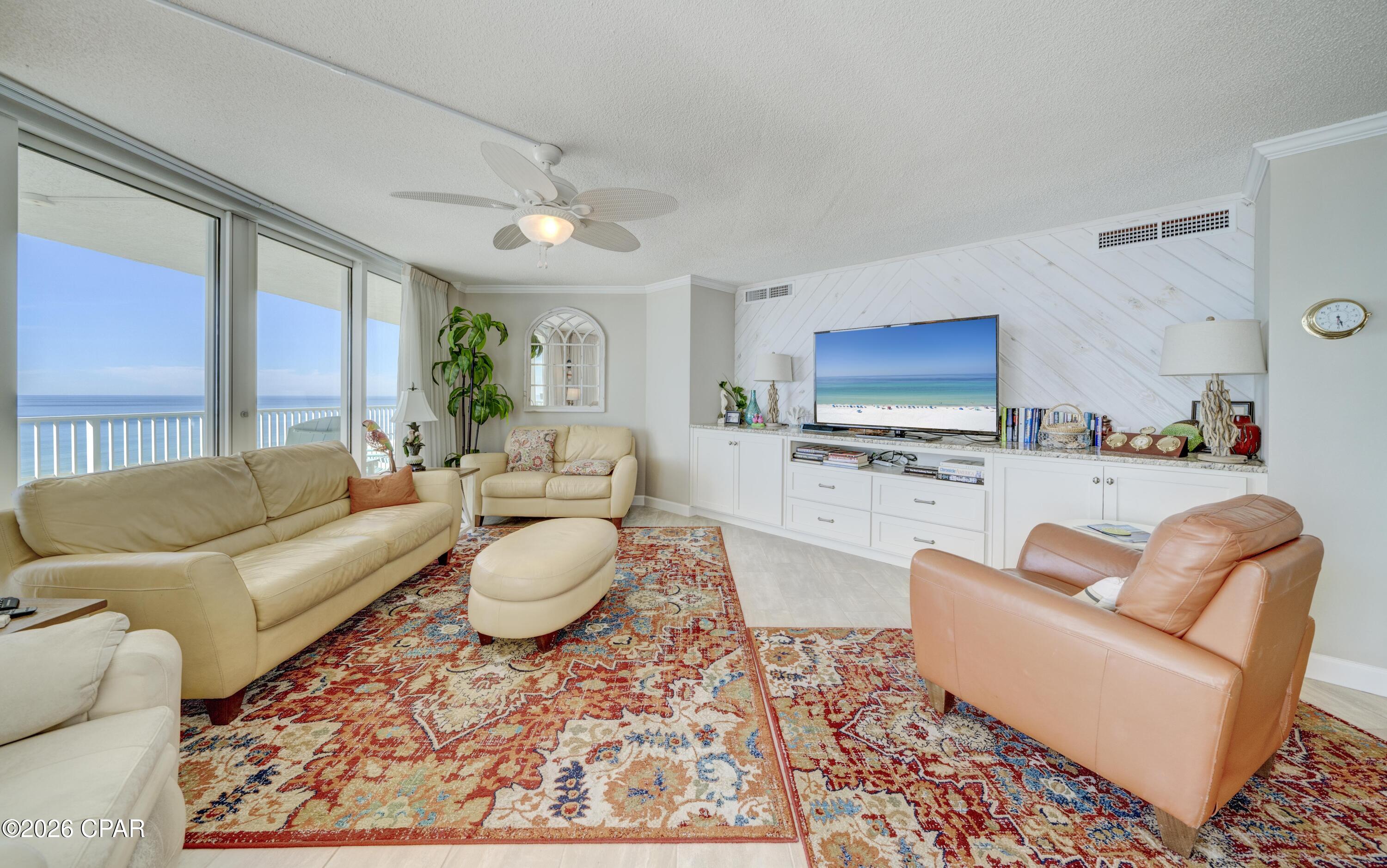 Image 12 For 7205 Thomas Drive E706