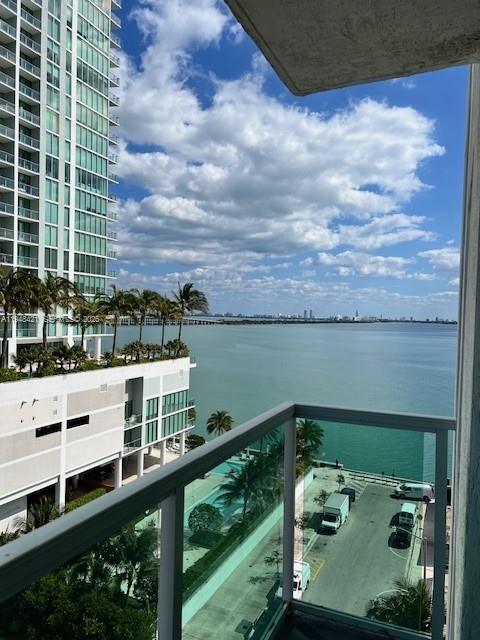 Moon Bay Of Miami Condo