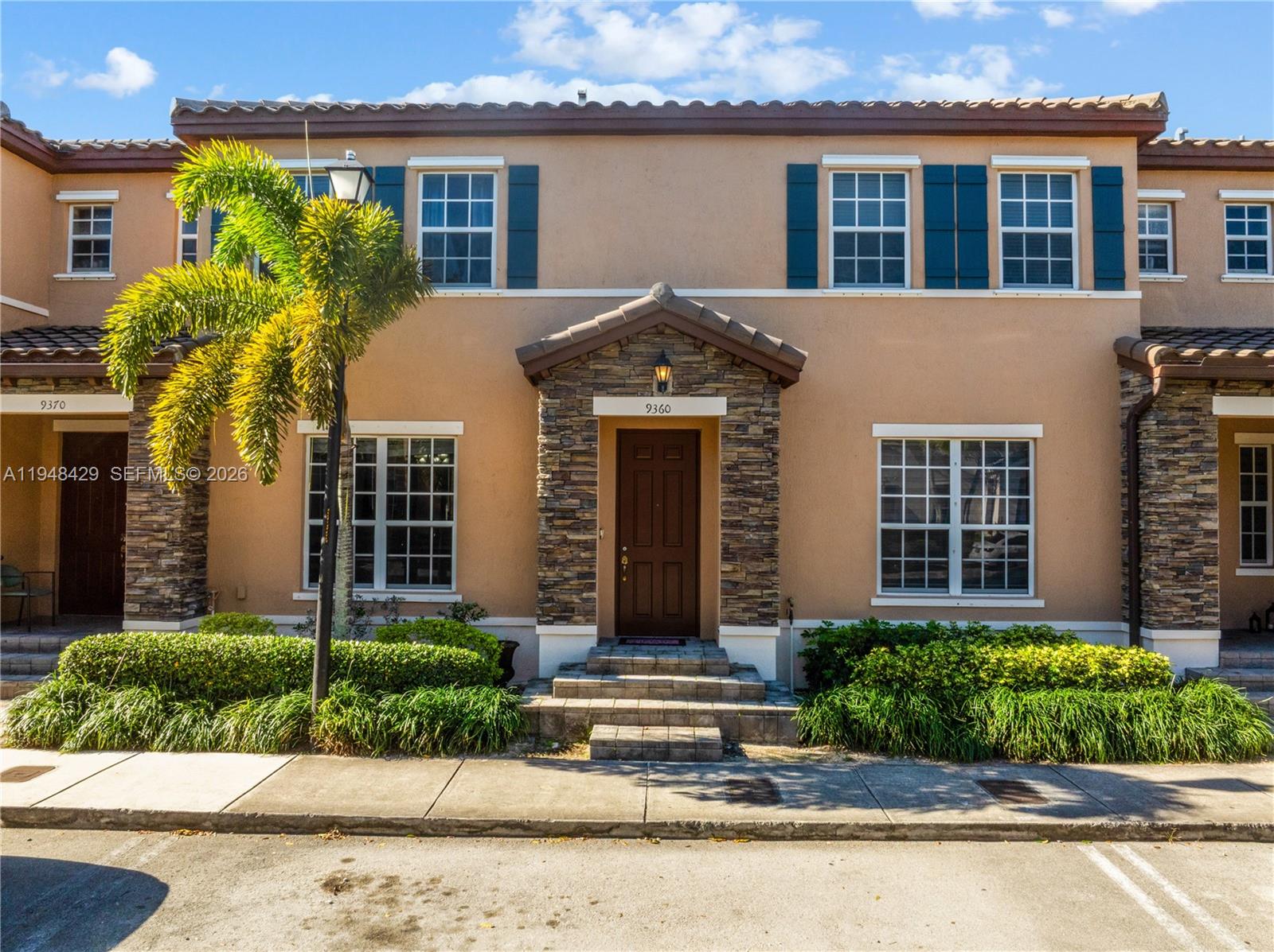 Kendall Commons Townhomes