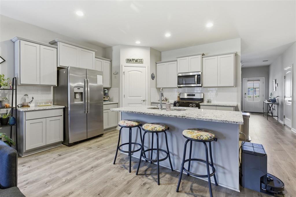 1716 Sawgrass Drive — photo 4