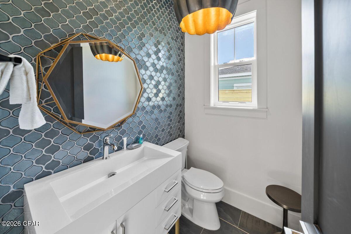 Image 13 For 217 13th Street