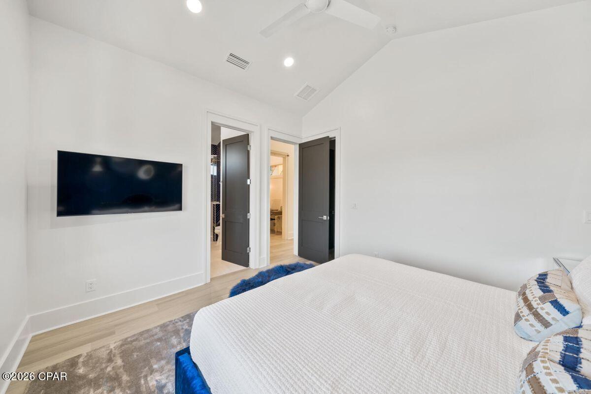 Image 17 For 217 13th Street