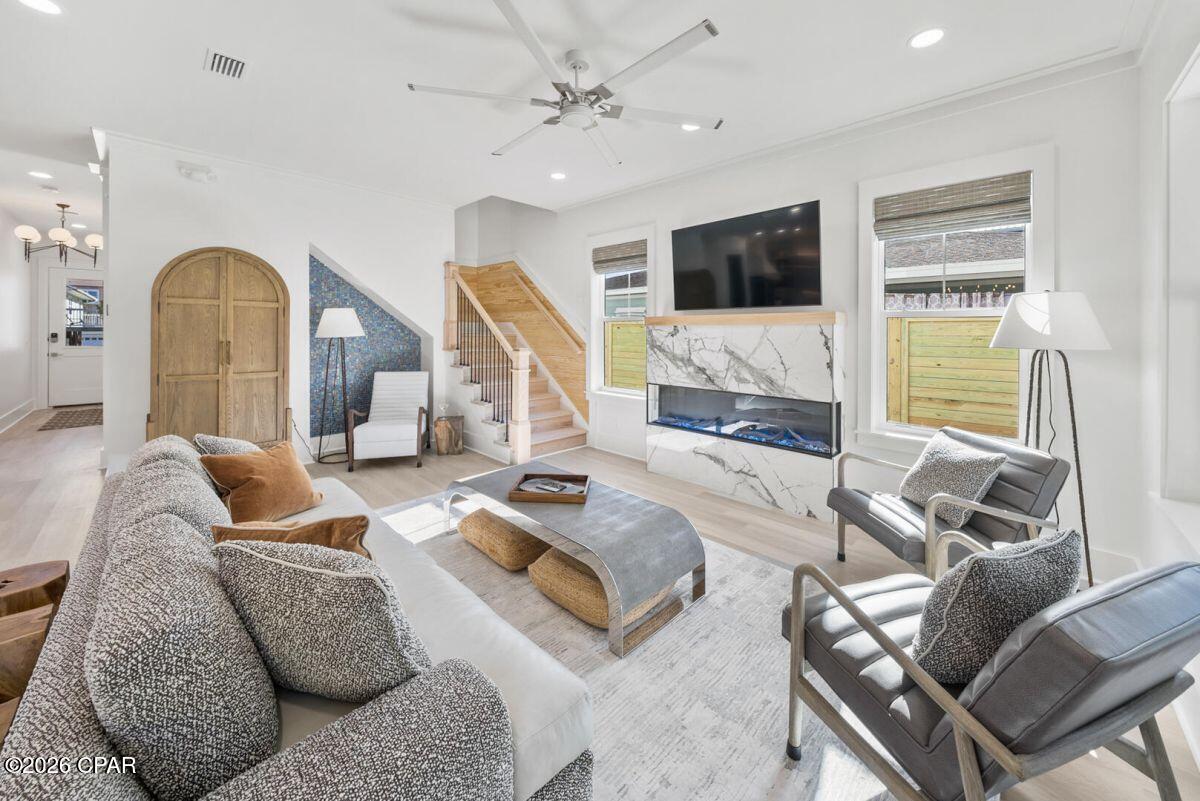 Image 2 For 217 13th Street