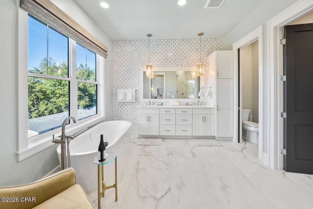 Image 9 For 217 13th Street