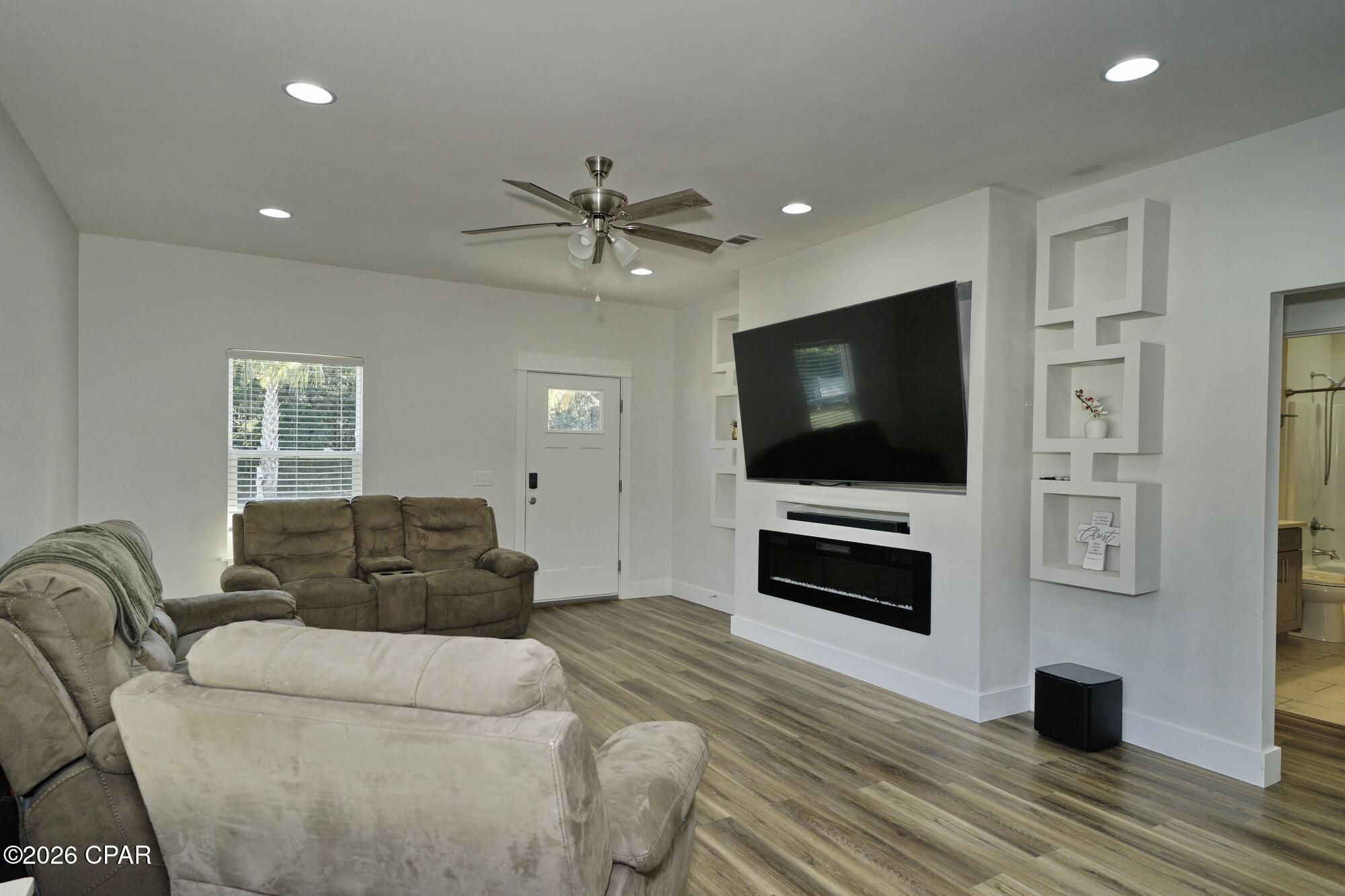 Image 25 For 168 Engelbrecht Road