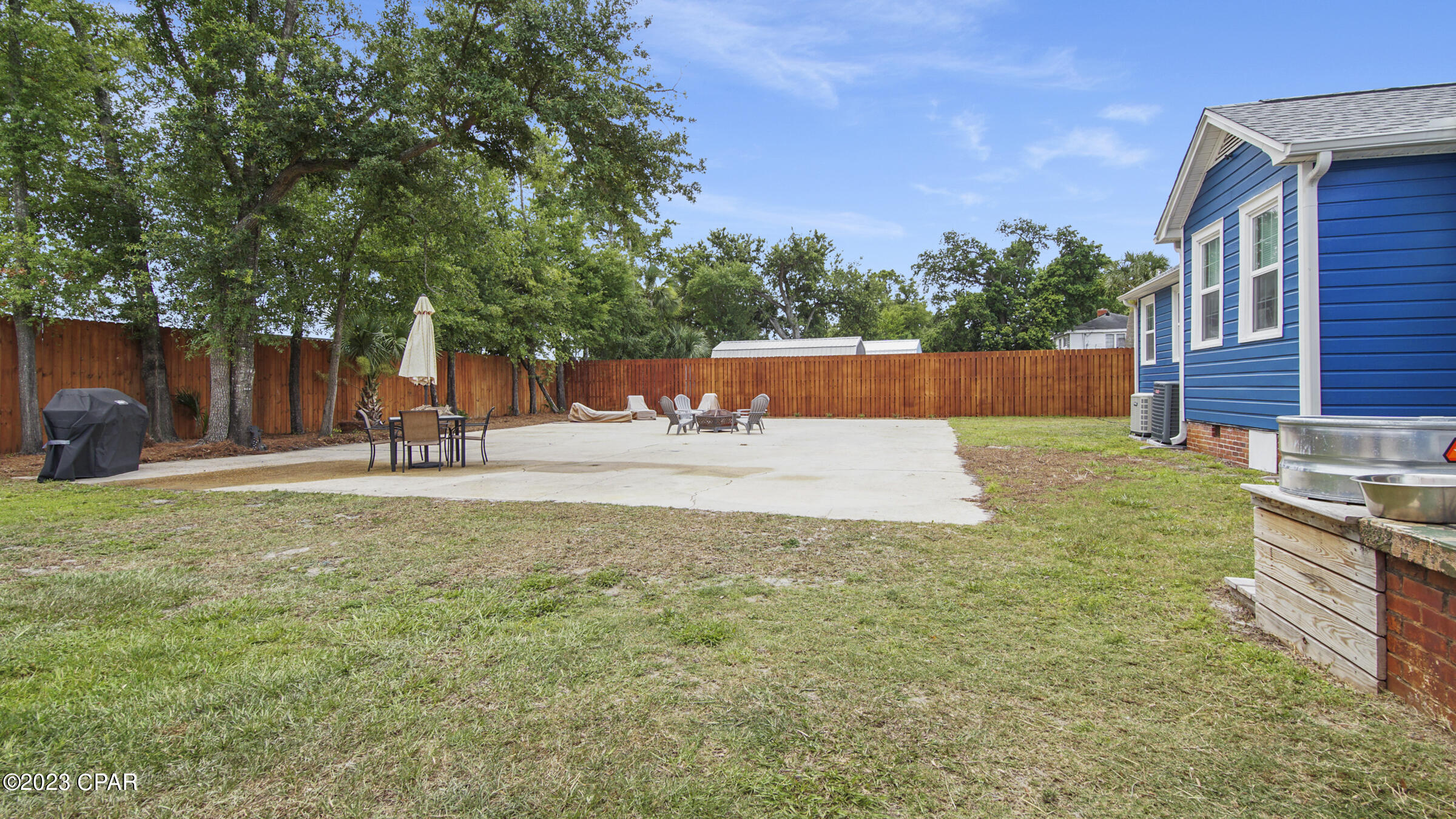 Image 34 For 930 Grace Avenue